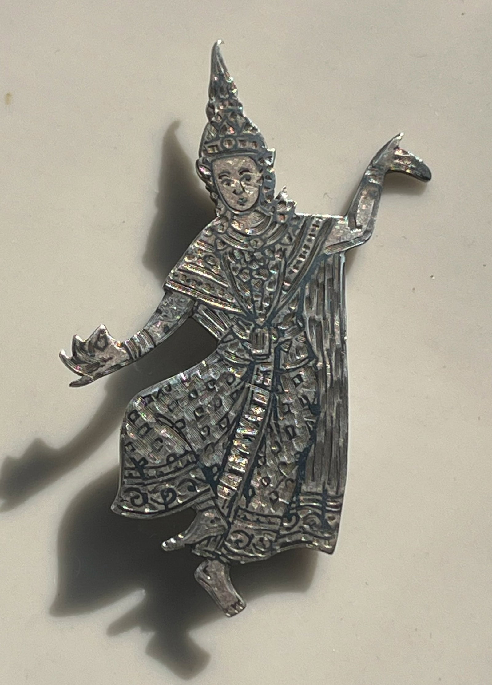 Vintage Silver Brooch Pin: Vintage Silver Brooch Pin