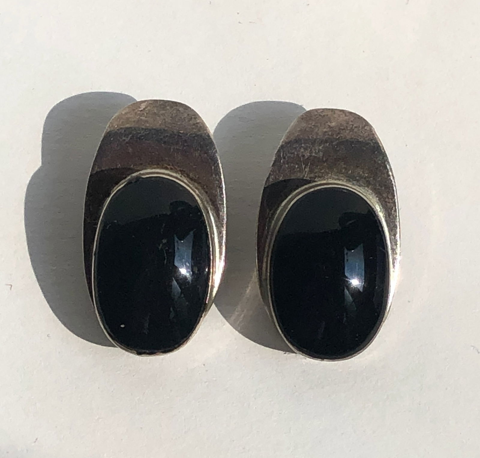 Pair of Silver Earrings: Pair of Silver Earrings