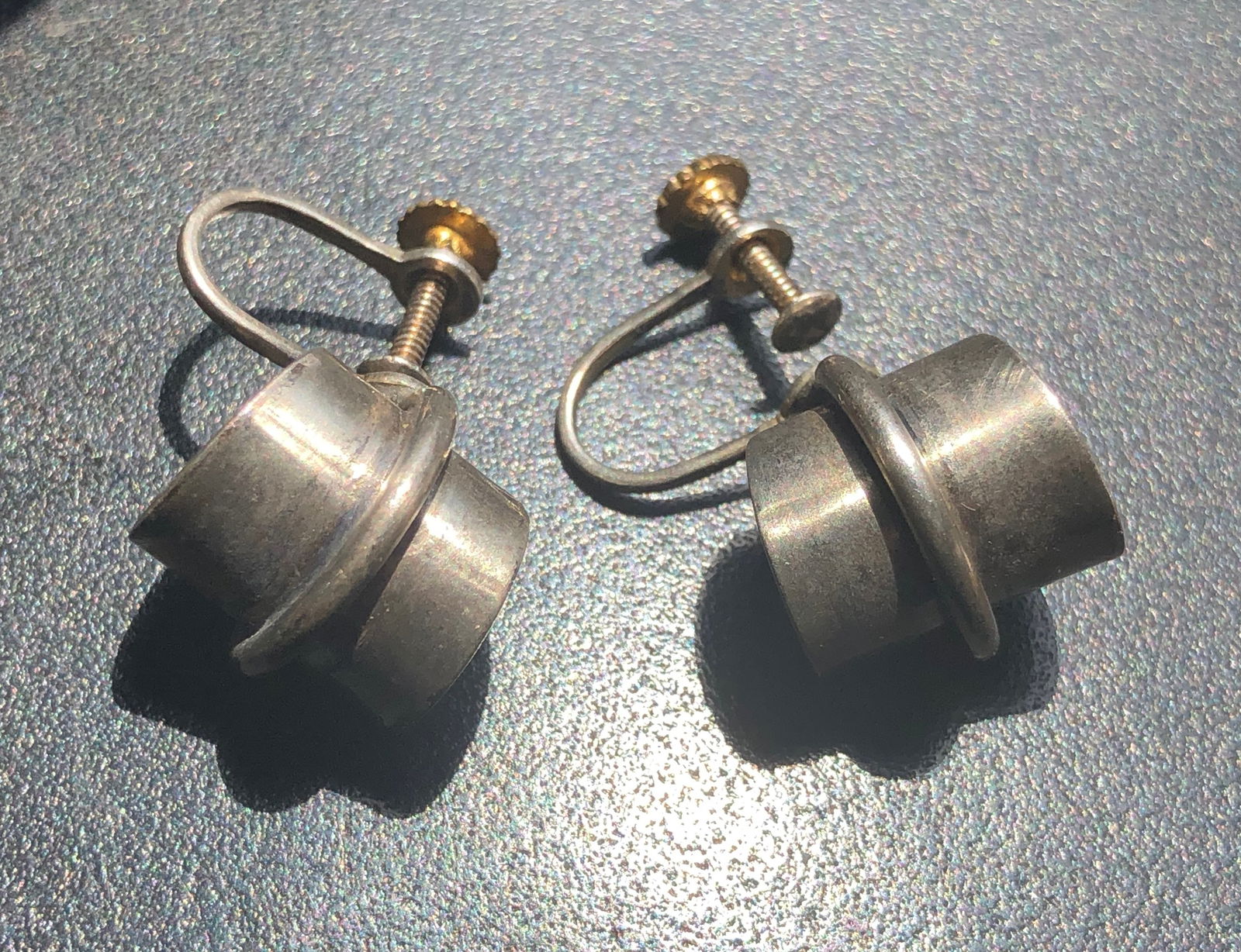 Pair of Silver Earrings: Pair of Silver Earrings