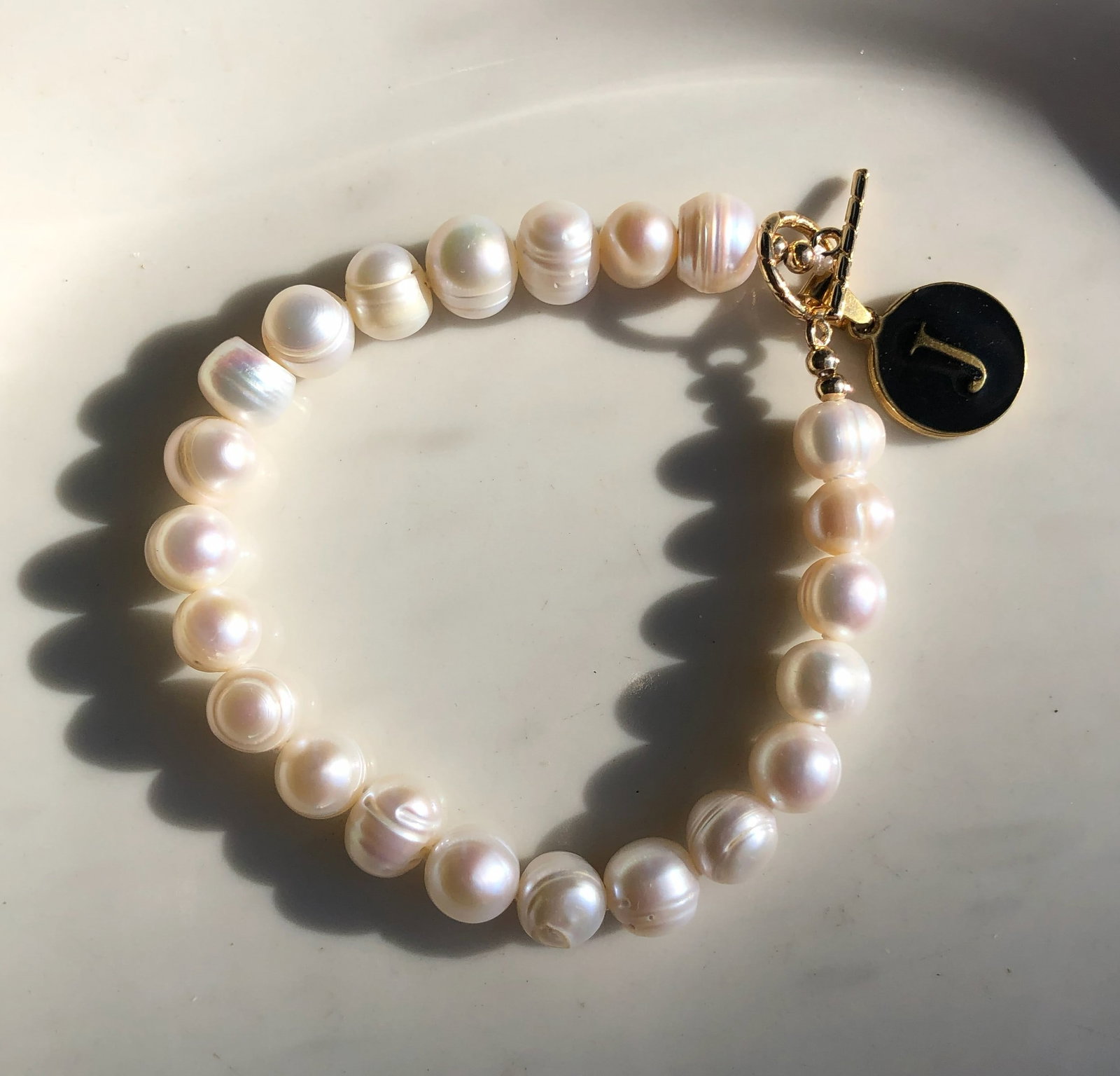 Vintage Pearl Bracelet (1 of 2)