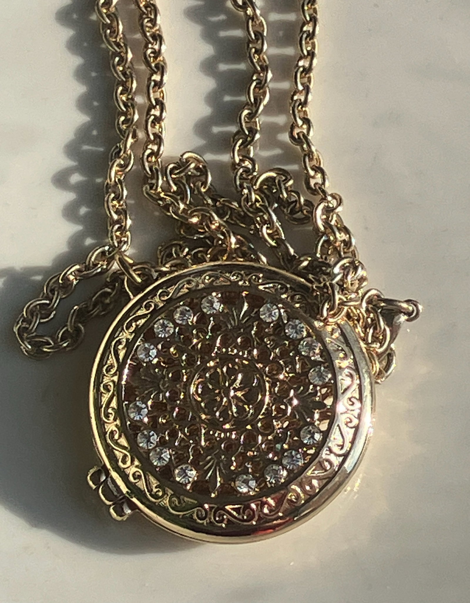 Vintage Necklace (1 of 3)