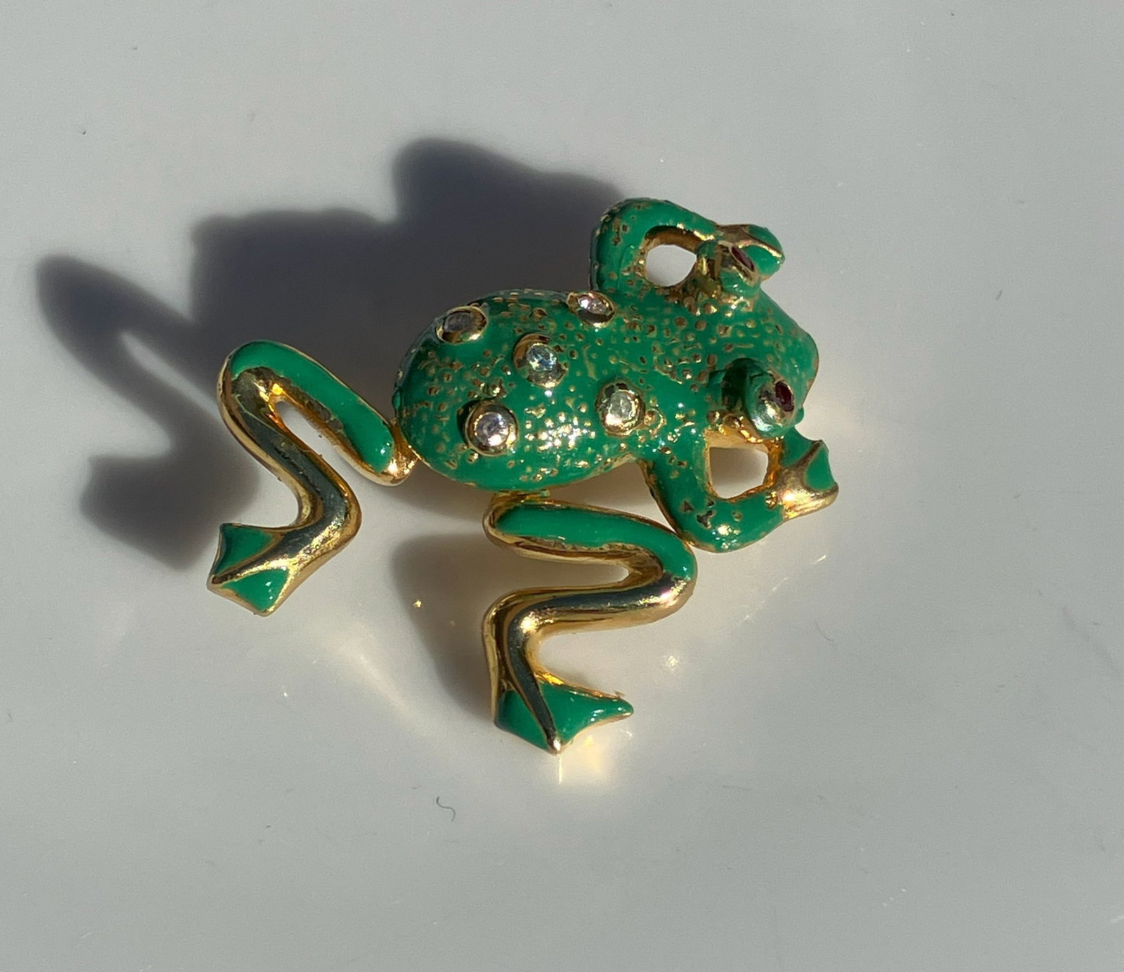 Vintage Silver Frog Brooch Pin (1 of 3)