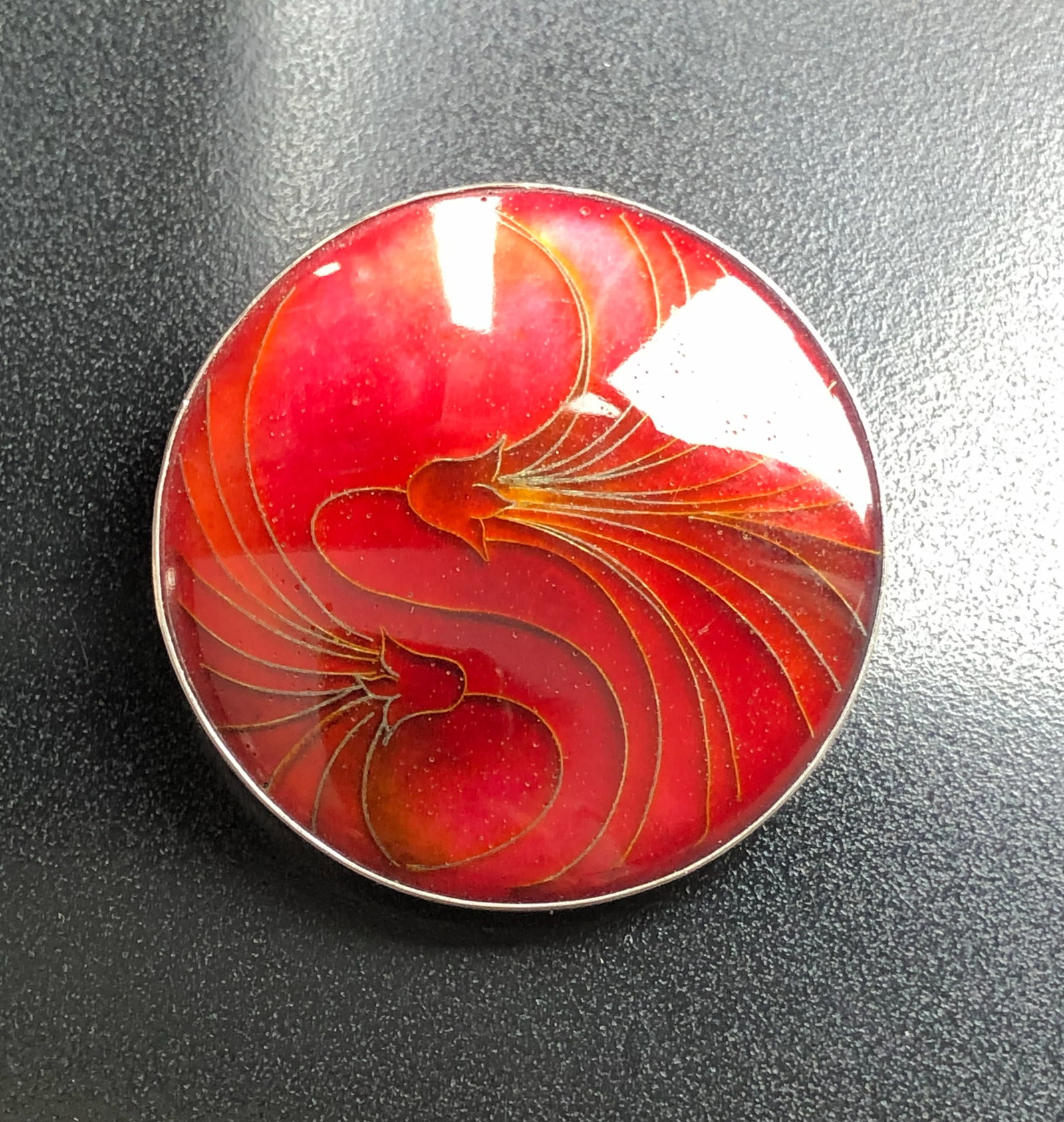 Vintage Silver Brooch Pin: Vintage Silver Brooch Pin