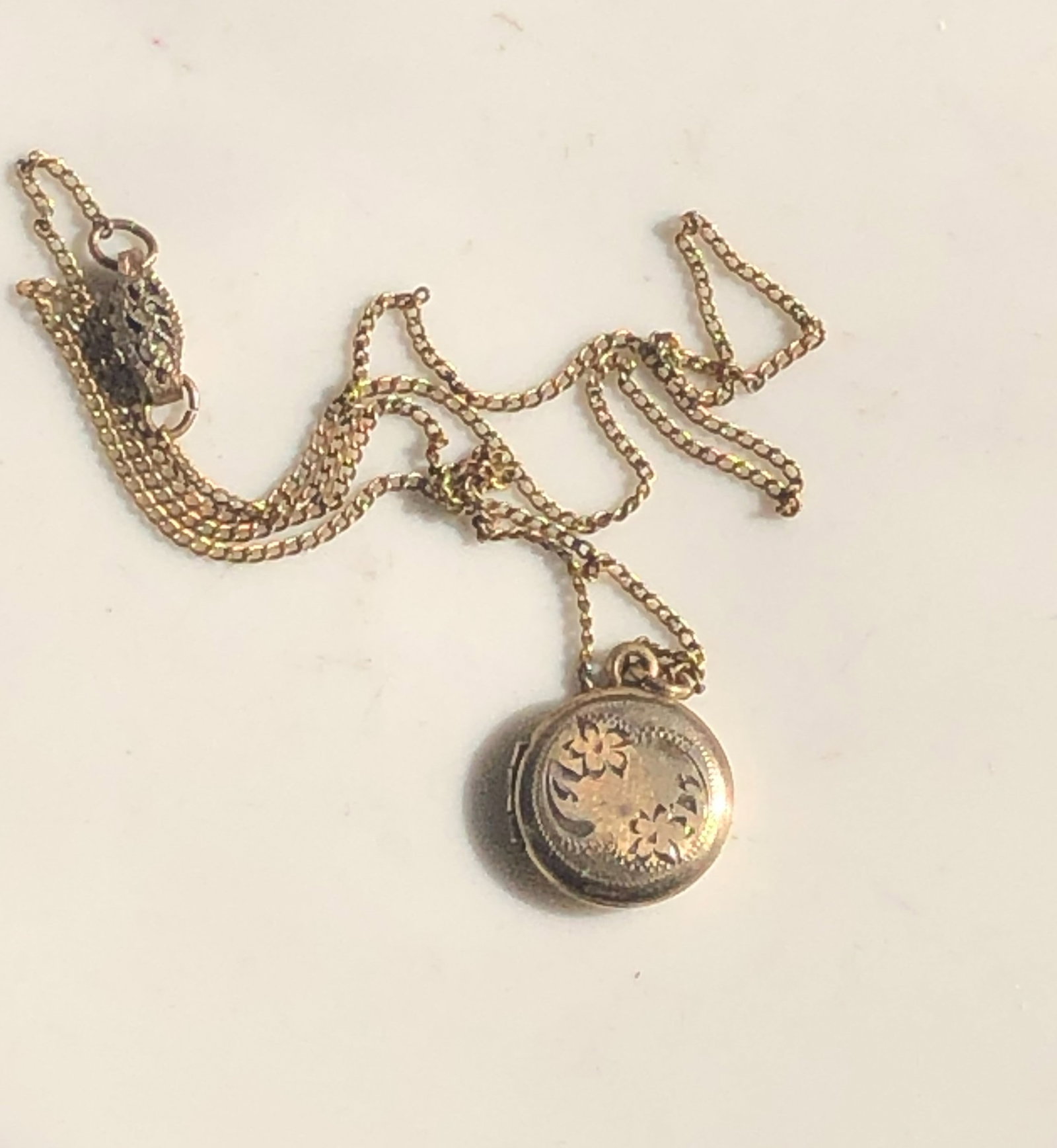 Antique Gold Filled Picture Holder: Antique Gold Filled Picture Holder