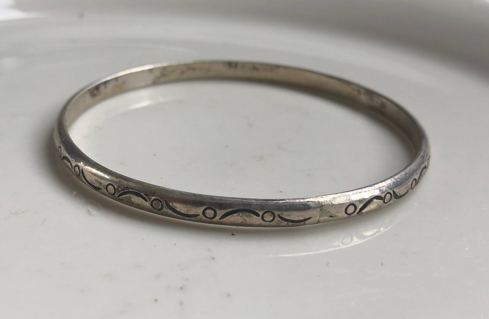 Vintage Silver Bracelet: Vintage Silver Bracelet