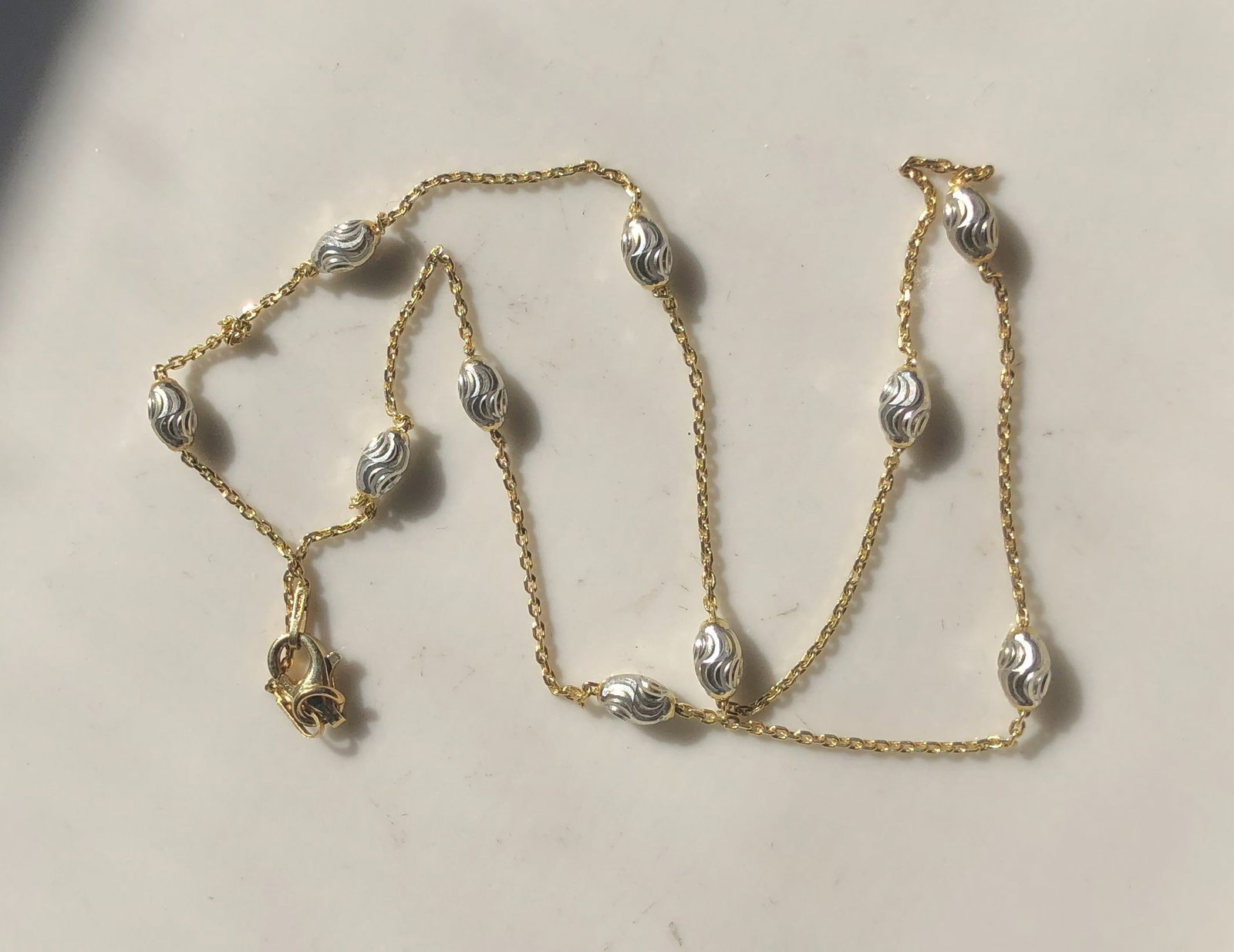 Vintage Silver Necklace: Vintage Silver Necklace