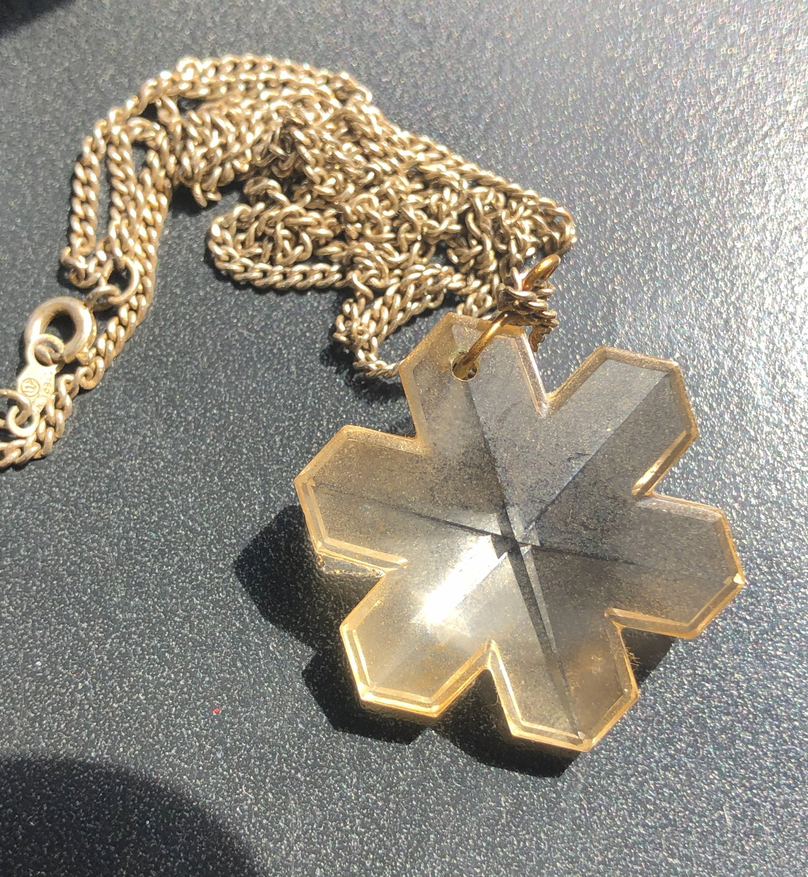 Vintage Silver Necklace Pendant: Vintage Silver Necklace Pendant