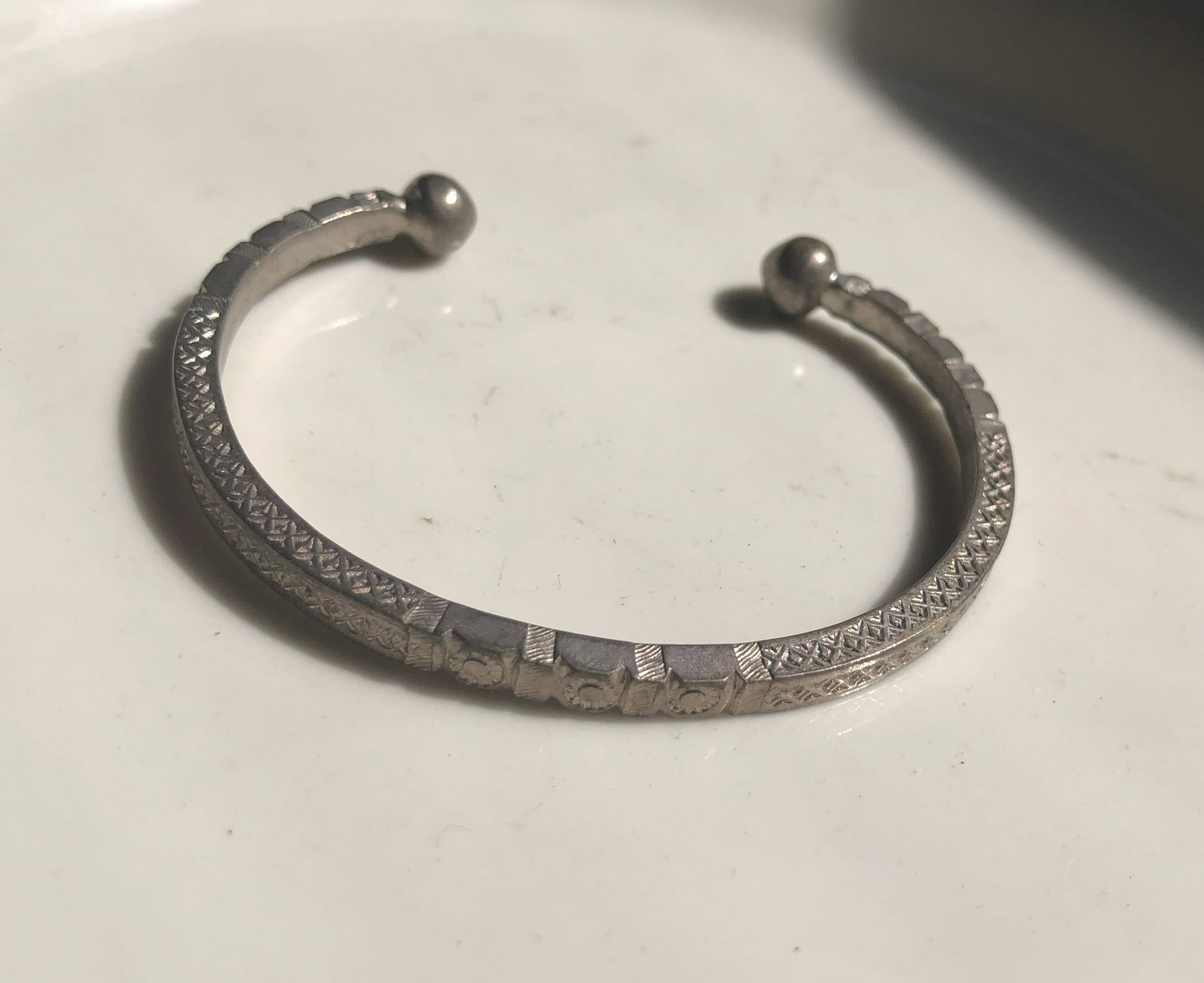 Vintage Silver Bracelet: Vintage Silver Bracelet, weight 25g
