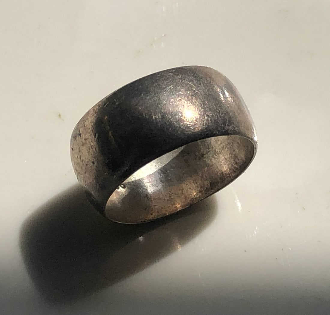 Vintage silver Ring: Vintage silver Ring, Size 8