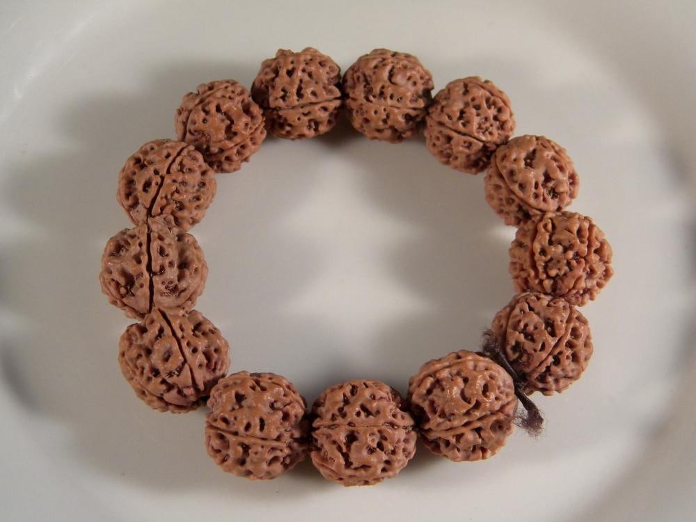 VINTAGE BUDDHIST PRAYER MALA RUDRAKSH BEADS, BEAD SIZE 20mm (1 of 1)