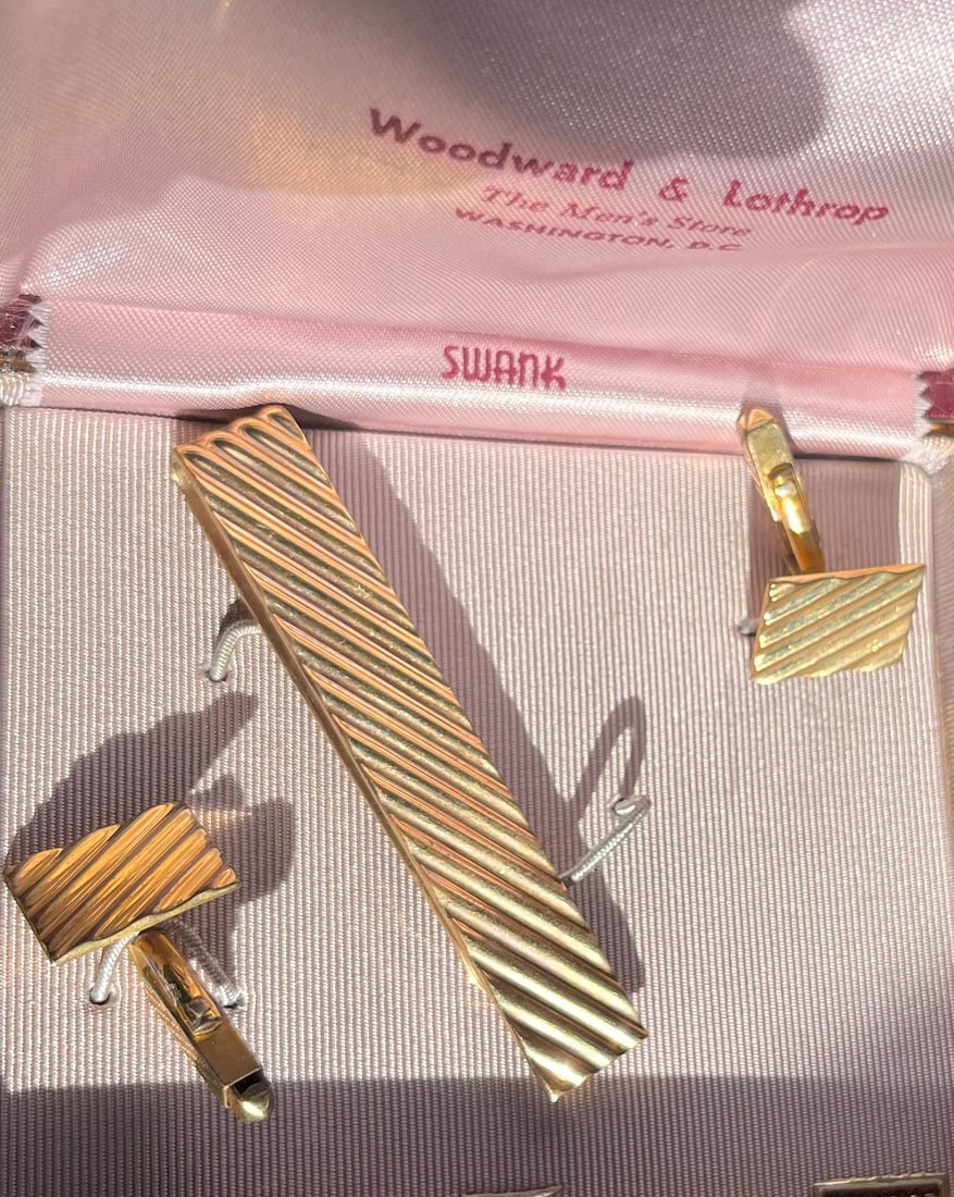 Set of Men's Jewelry (1 of 2)