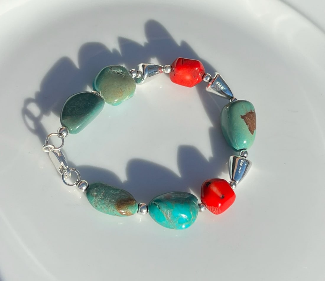 Vintage Silver Bracelet with Turquoise Beads: Vintage Silver Bracelet with Turquoise Beads