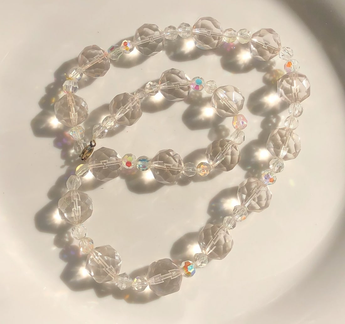 Vintage Necklace: Vintage Necklace