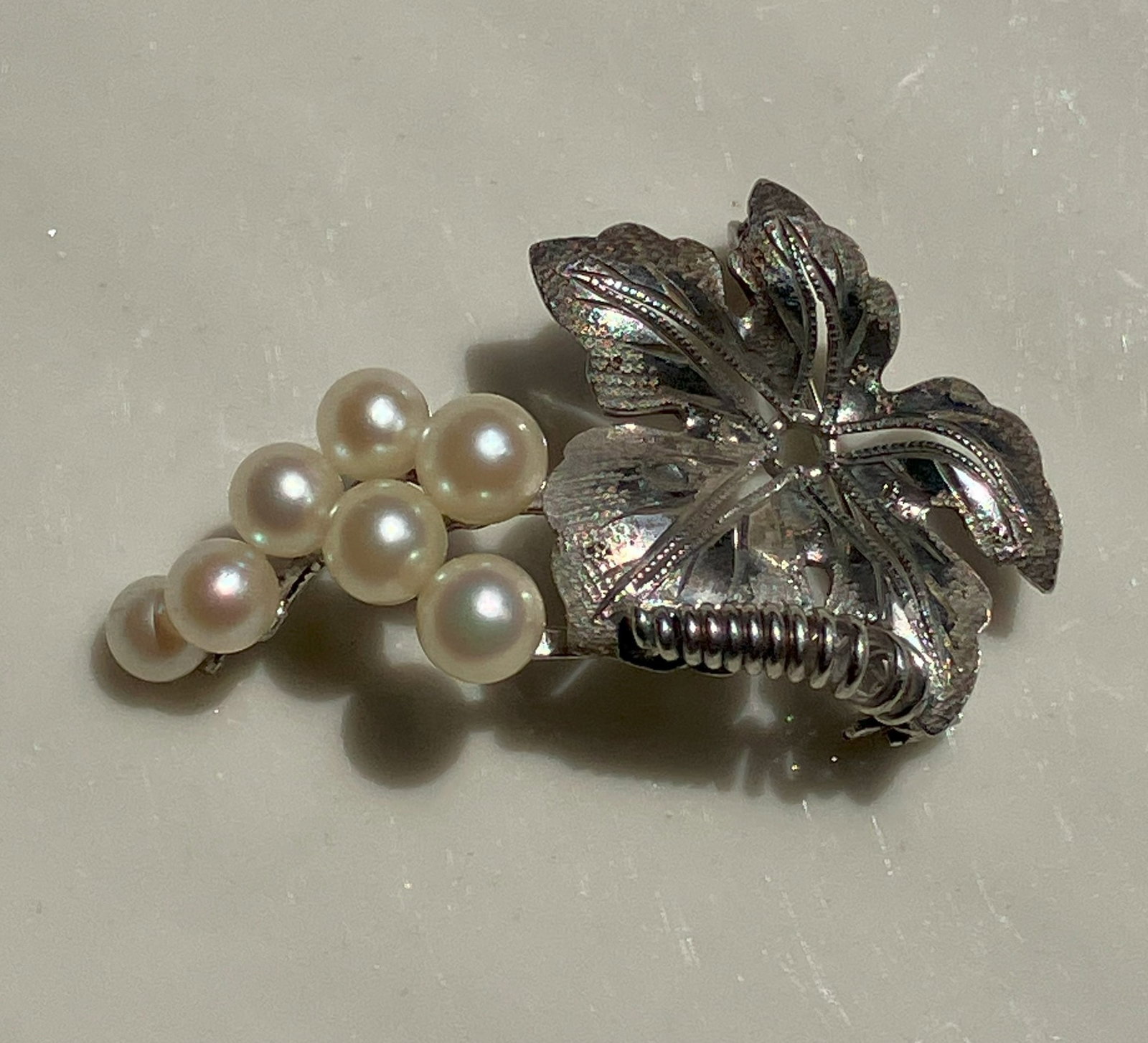 Sea Pearl Silver Brooch Pin: Sea Pearl Silver Brooch Pin