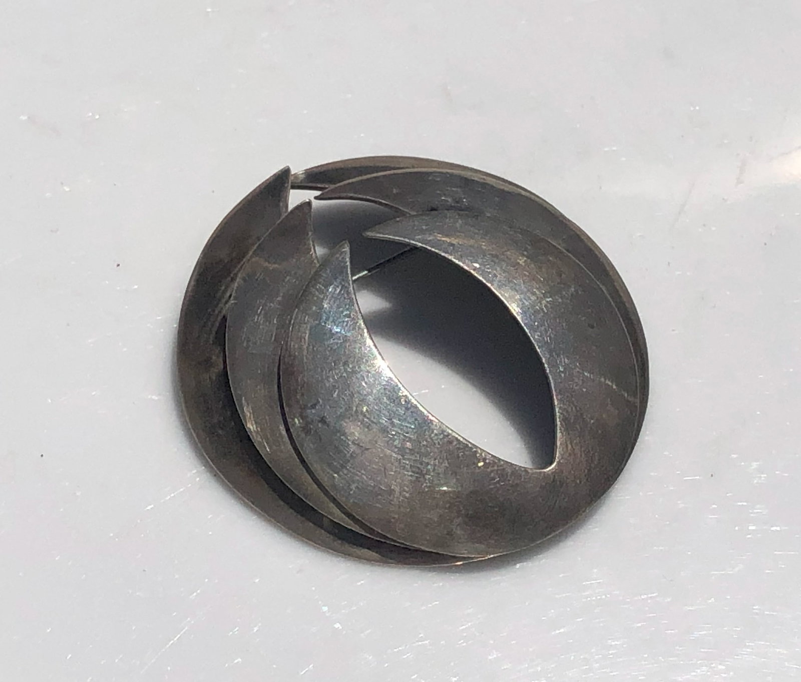 Vintage silver brooch Pin (1 of 3)