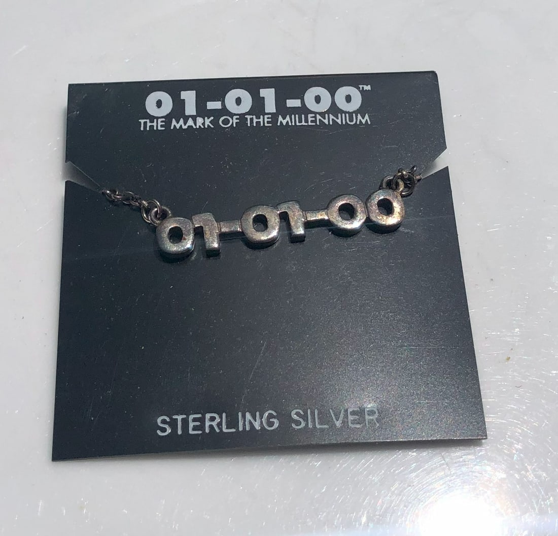 Vintage Silver Necklace (1 of 2)