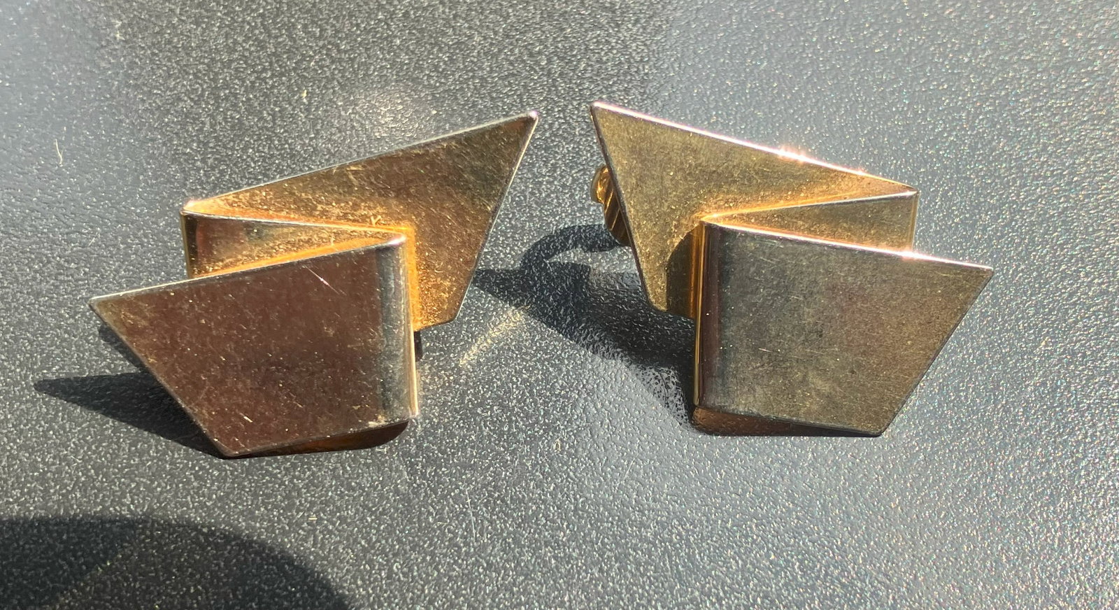 Pair of Earrings: Pair of Earrings