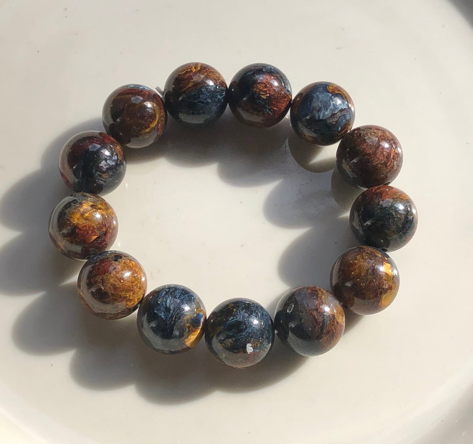 Vintage Agate Bracelet: Vintage Agate Bracelet, Size of each bead: 15mm