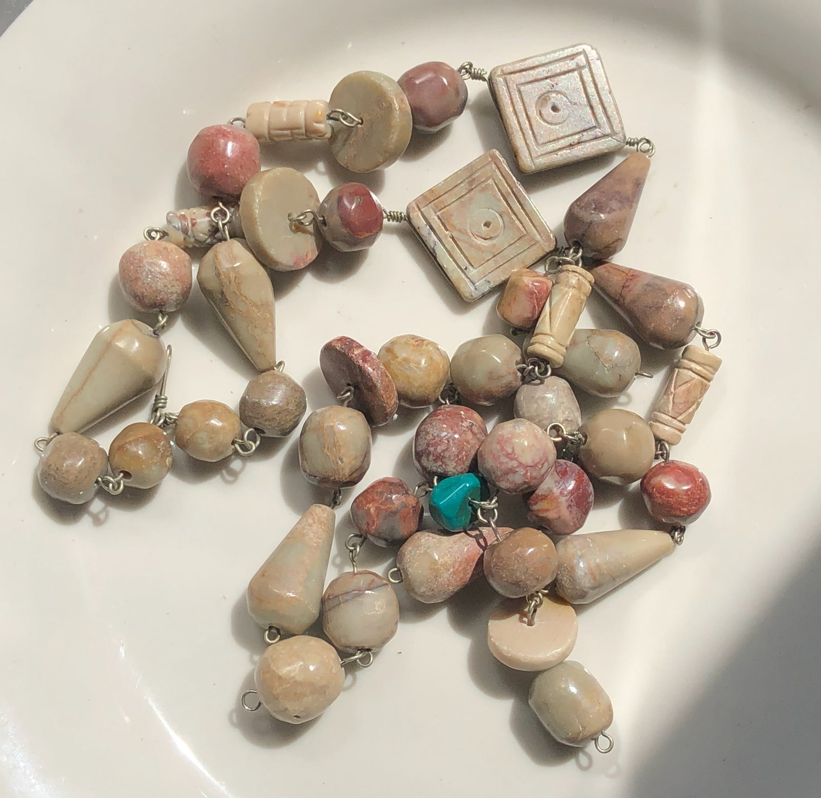 Vintage Necklace: Vintage Necklace