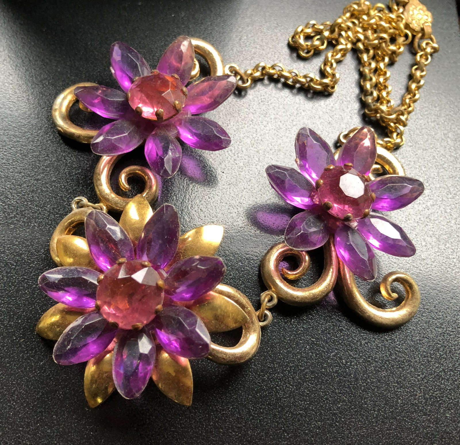 Vintage Necklace: Vintage Necklace