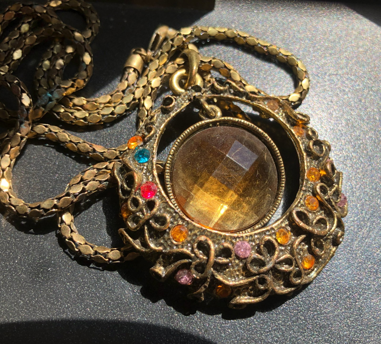 Vintage Necklace: Vintage Necklace