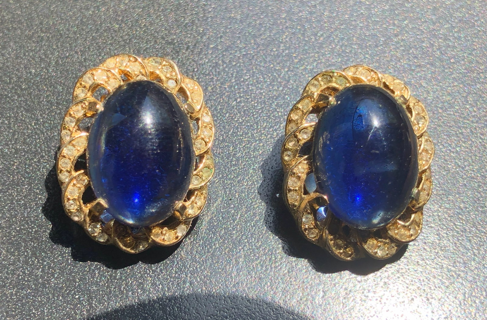 Pair of Earrings (1 of 3)