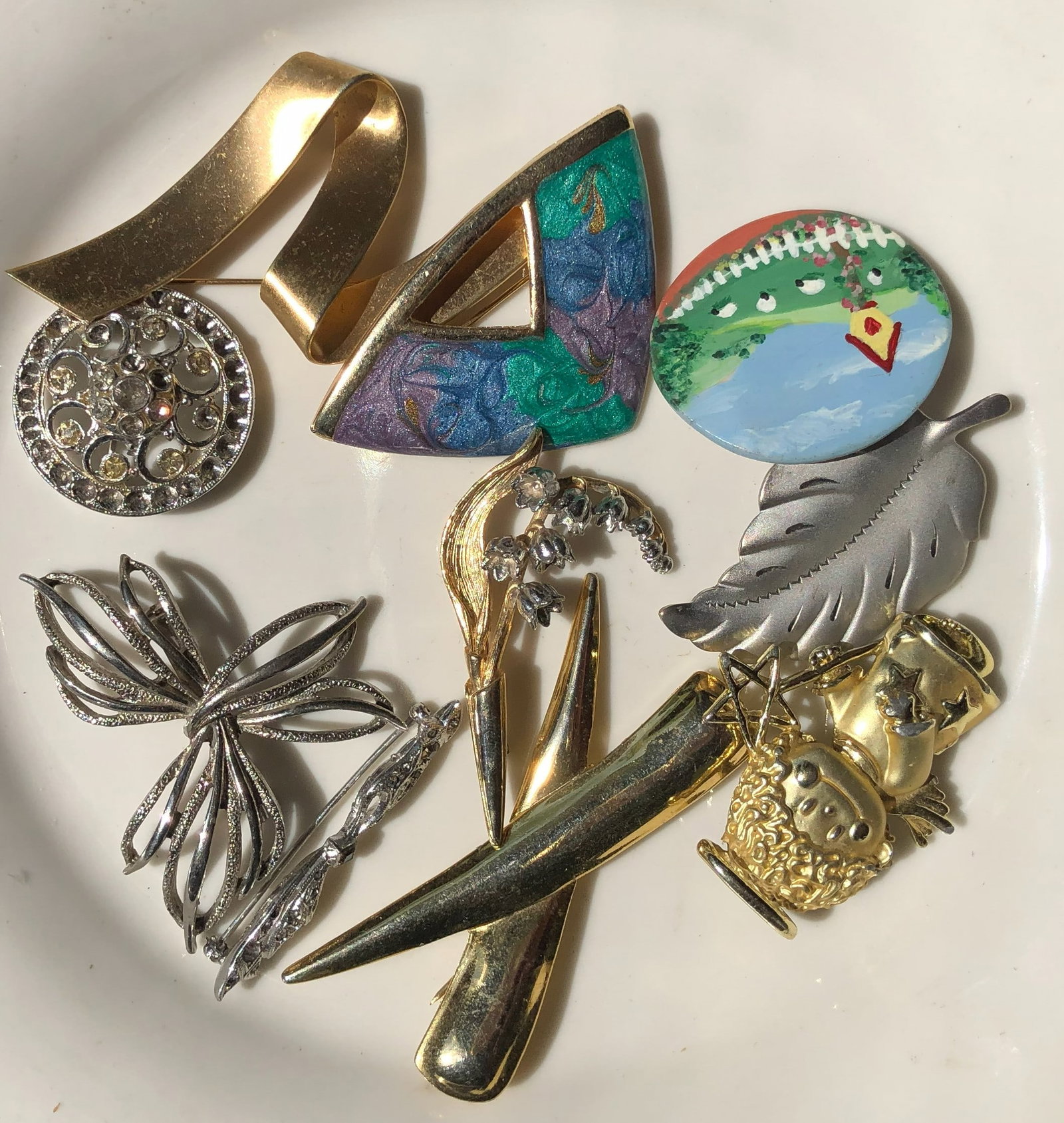 Group of Brooch Pins: Group of Brooch Pins