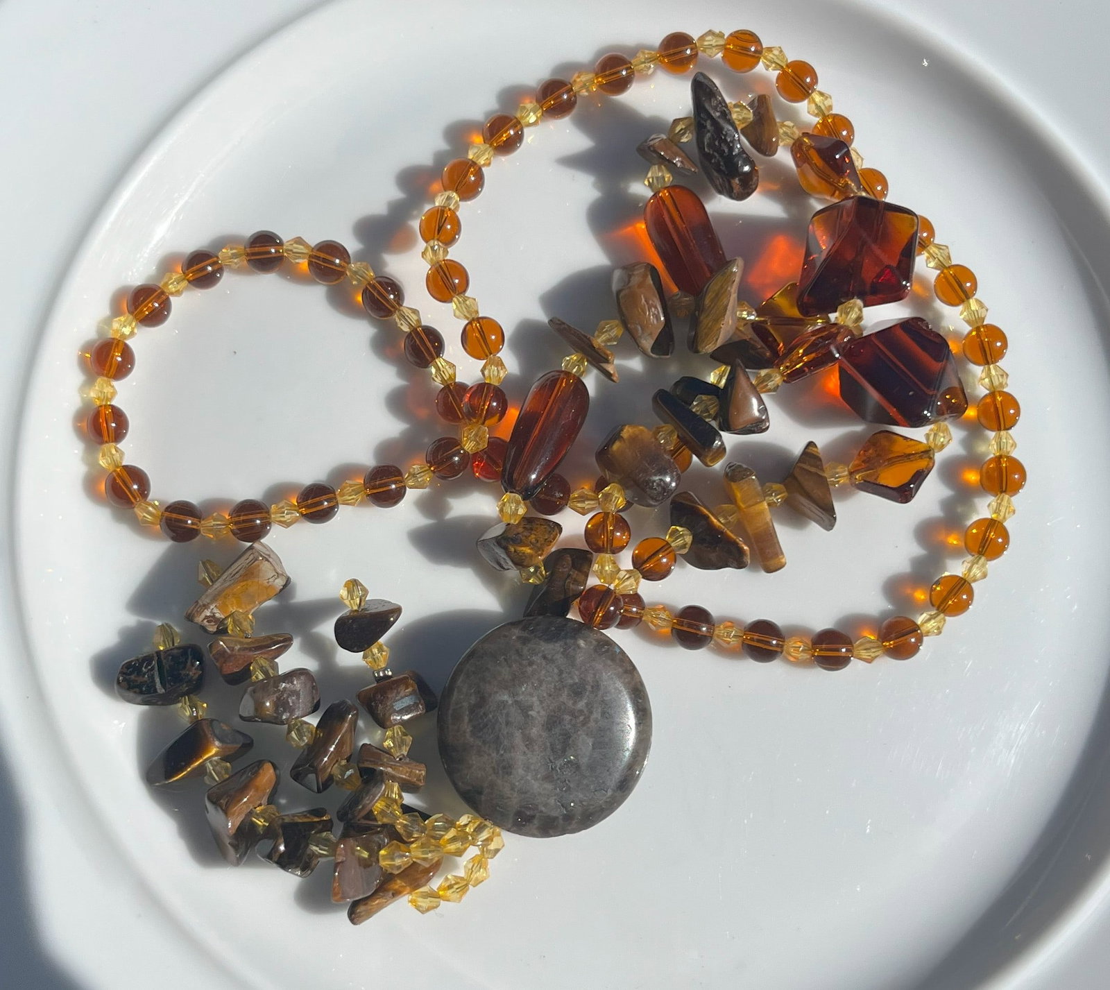 Vintage Necklace: Vintage Necklace