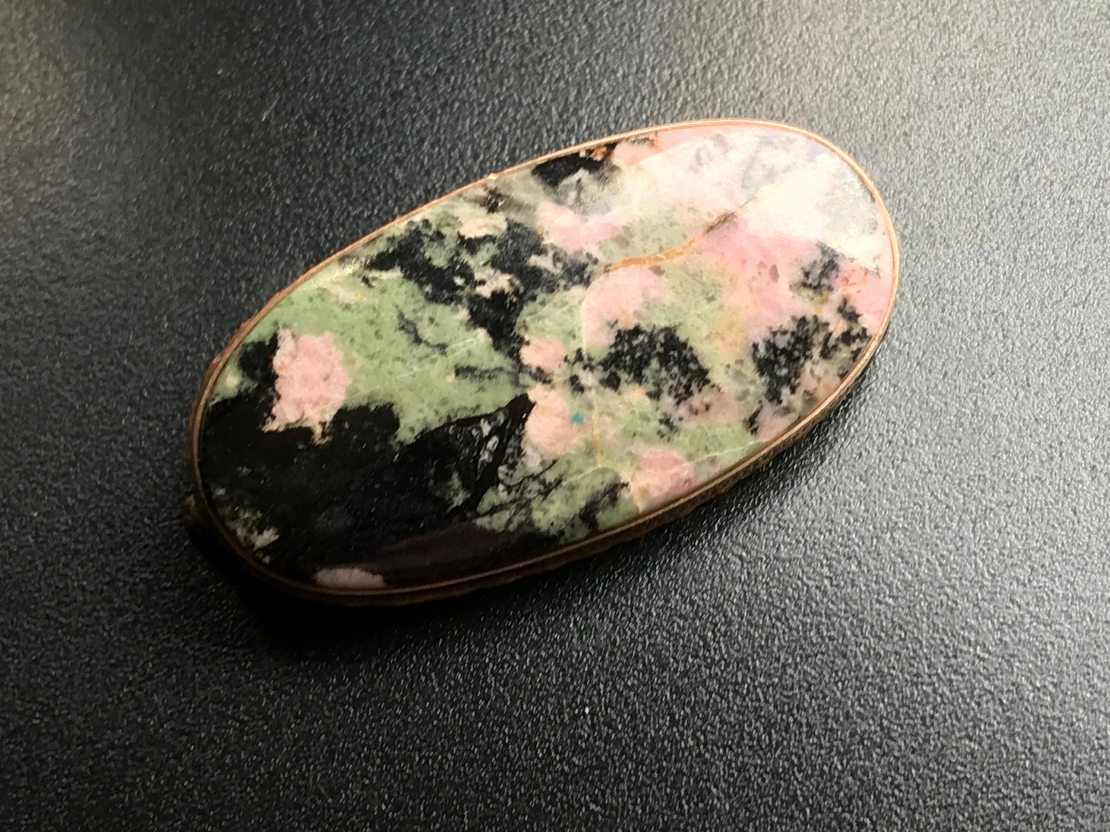 mixed color 14K Gold oval design brooch (1 of 5)