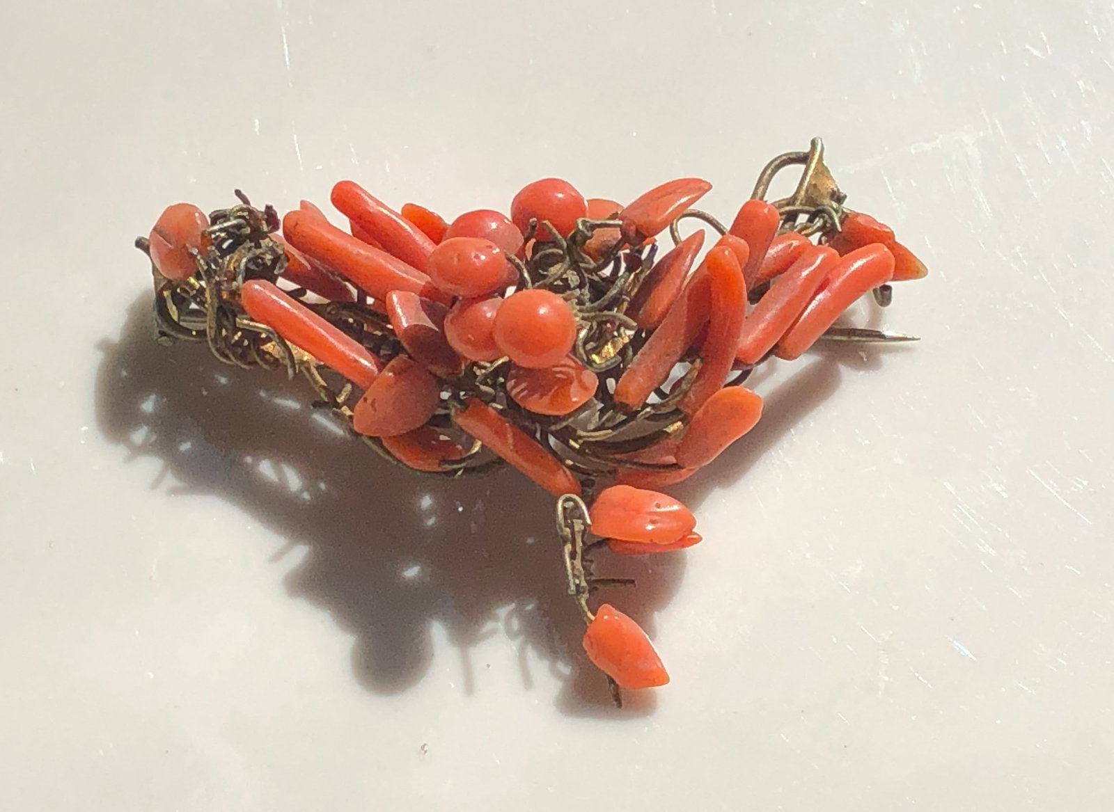 Antique Red Coral Brooch Pin: Antique Red Coral Brooch Pin