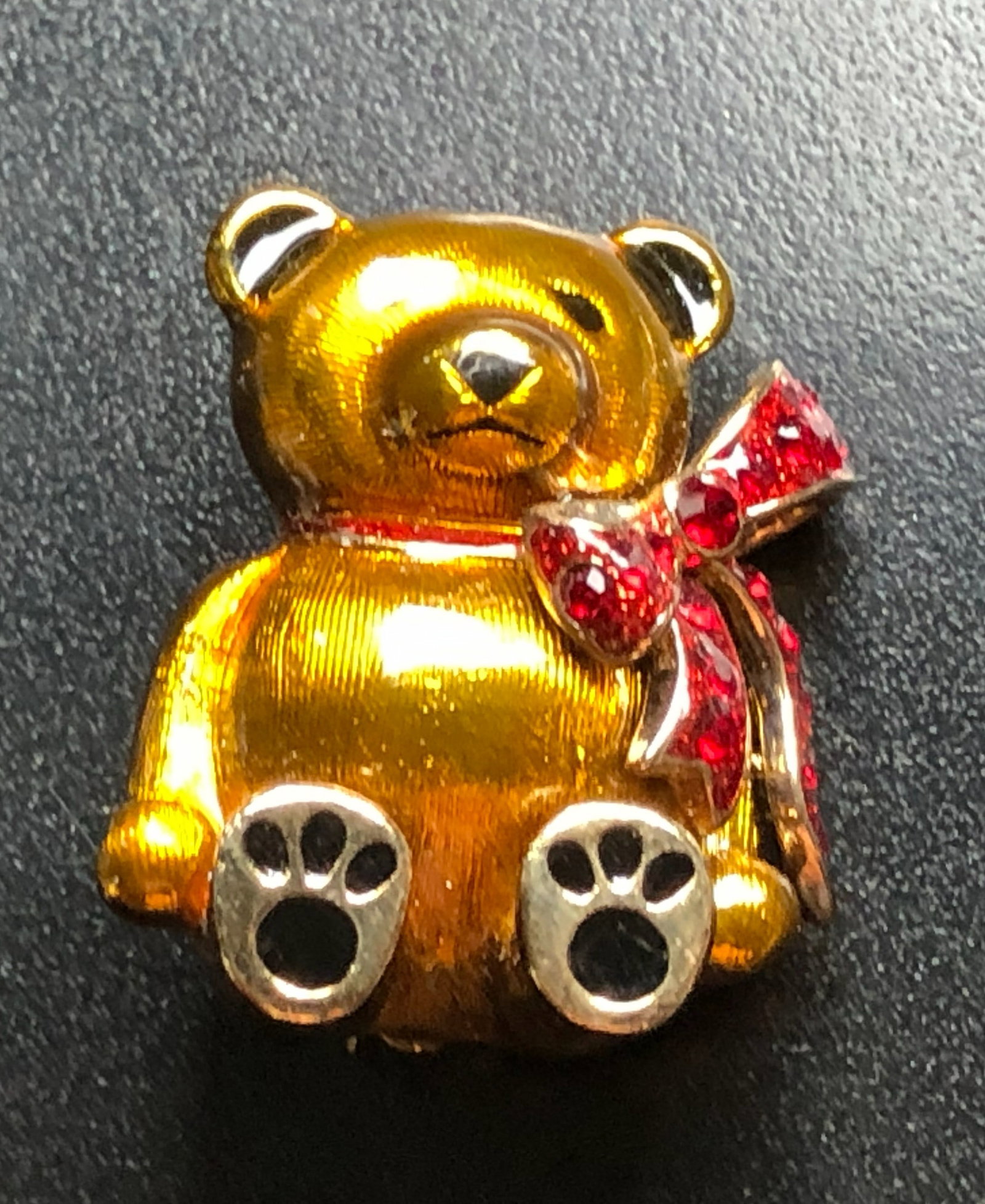 Golden Teddy Bear Brooch (1 of 3)