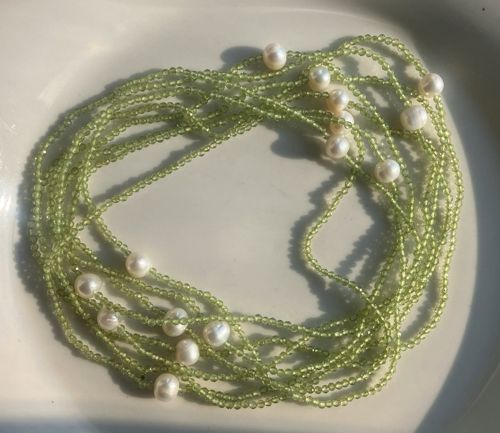 Vintage Pearl Necklace: Vintage Pearl Necklace