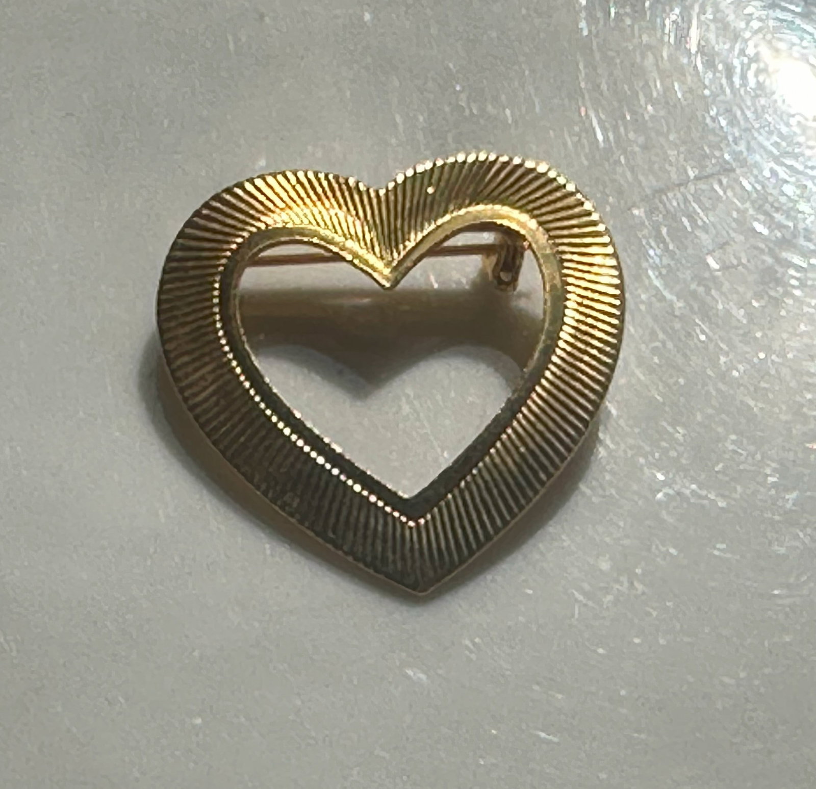 Vintage Brooch Pin: Vintage Brooch Pin