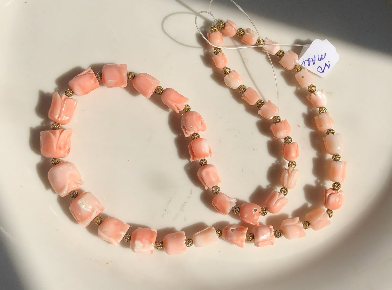 Vintage Coral Necklace: Vintage Coral Necklace