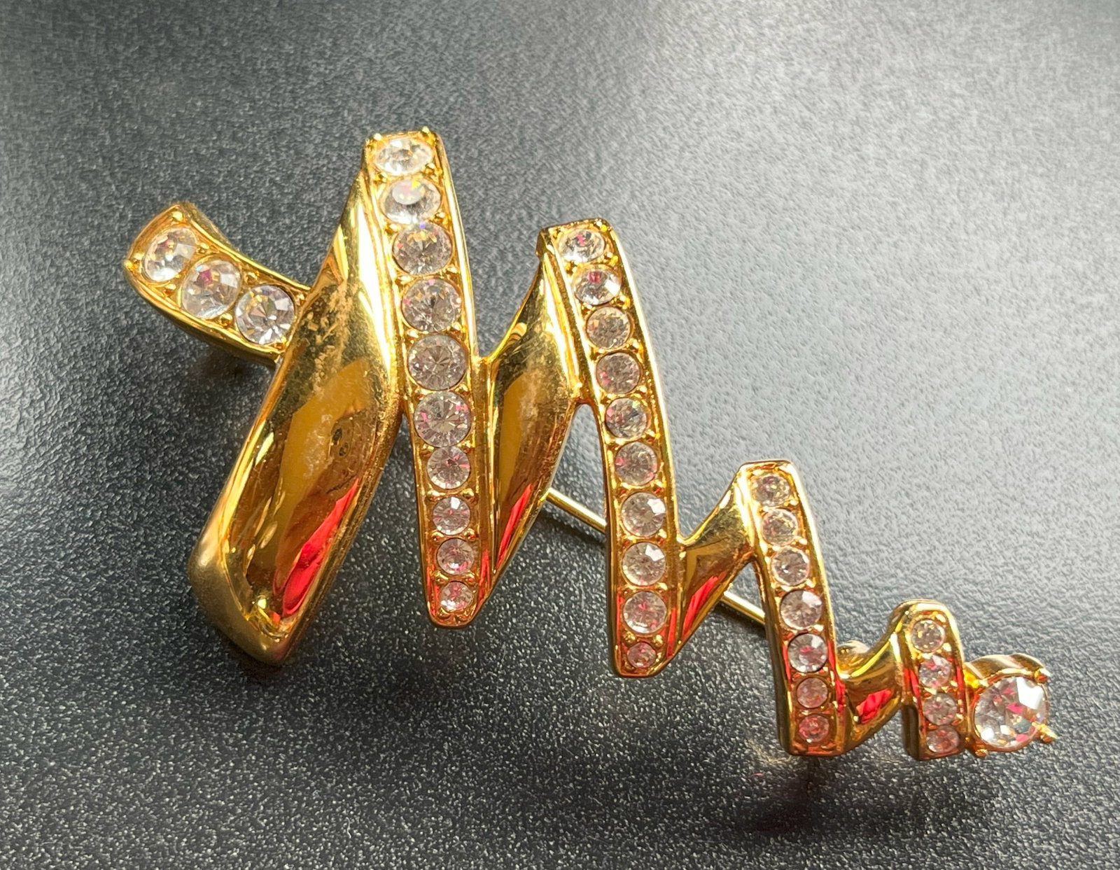 Vintage Brooch Pin: Vintage Brooch Pin