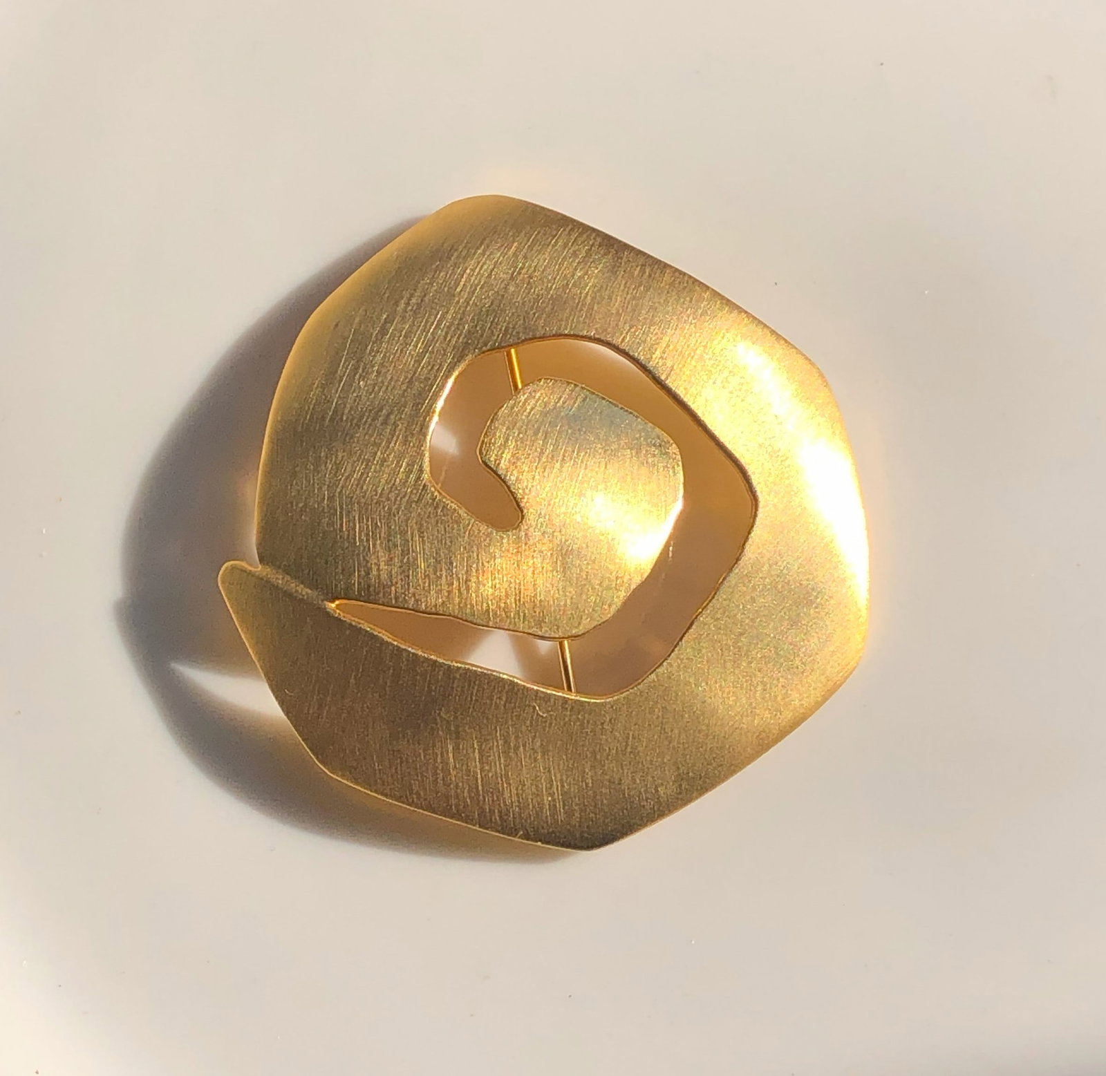 Vintage Brooch Pin: Vintage Brooch Pin