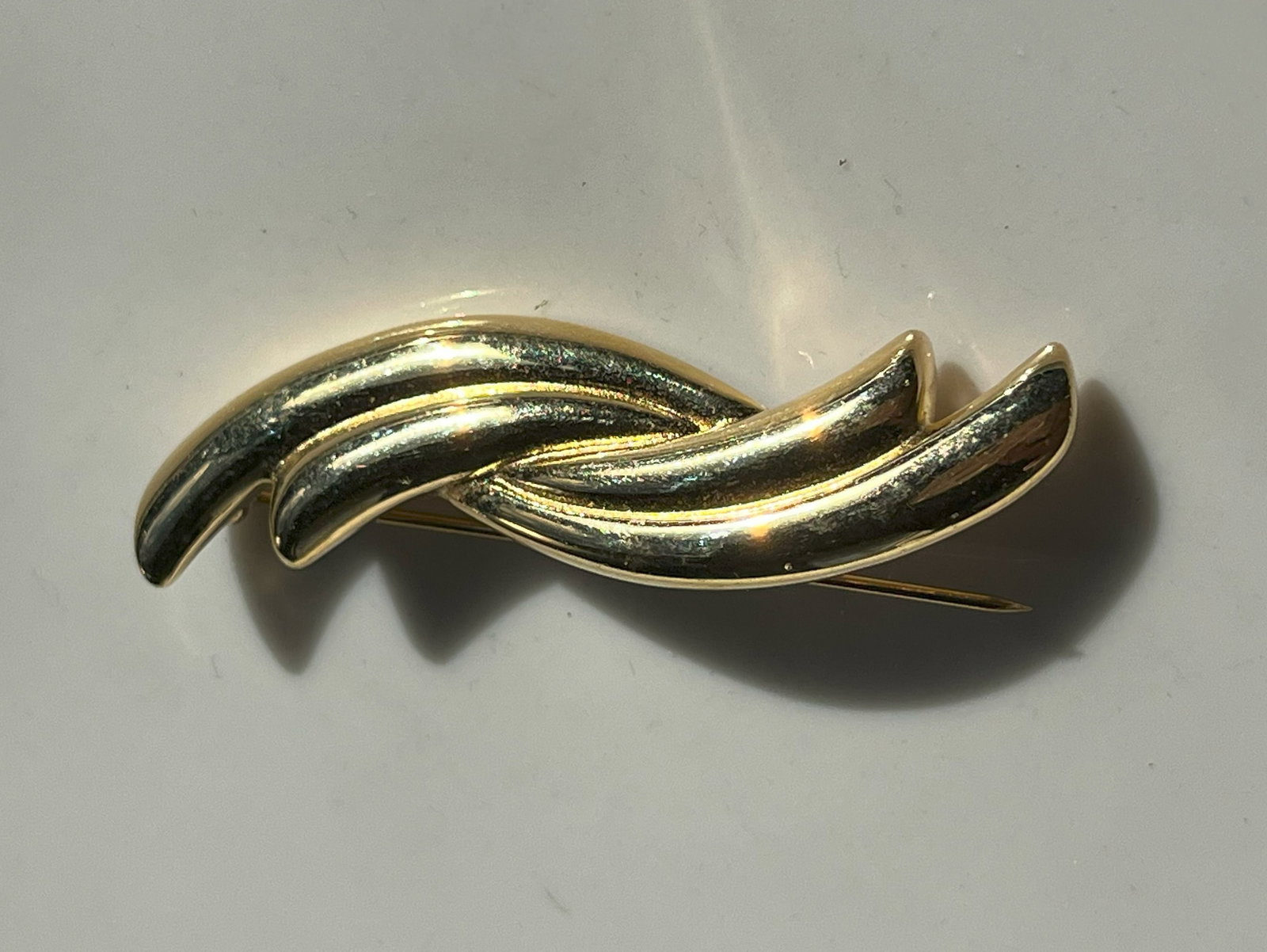 Vintage Brooch Pin: Vintage Brooch Pin