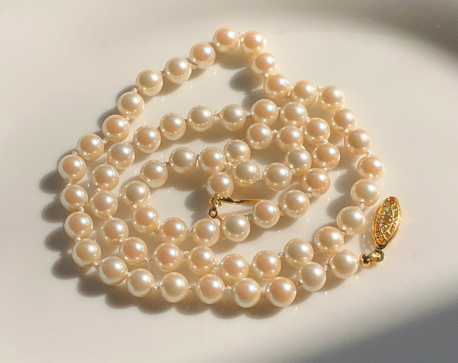 Vintage Pearl Necklace: Vintage Pearl Necklace
