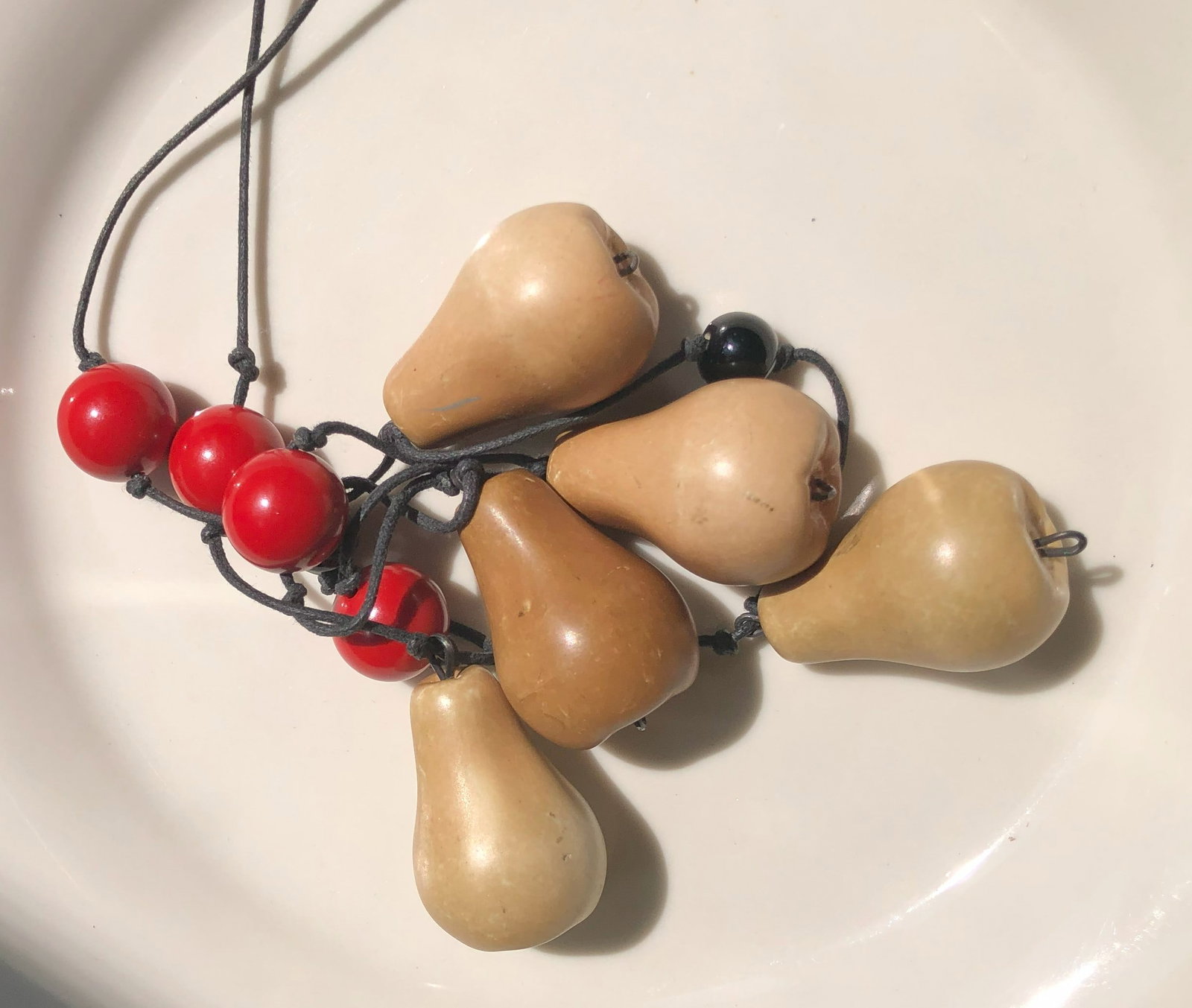 Vintage Necklace: Vintage Necklace