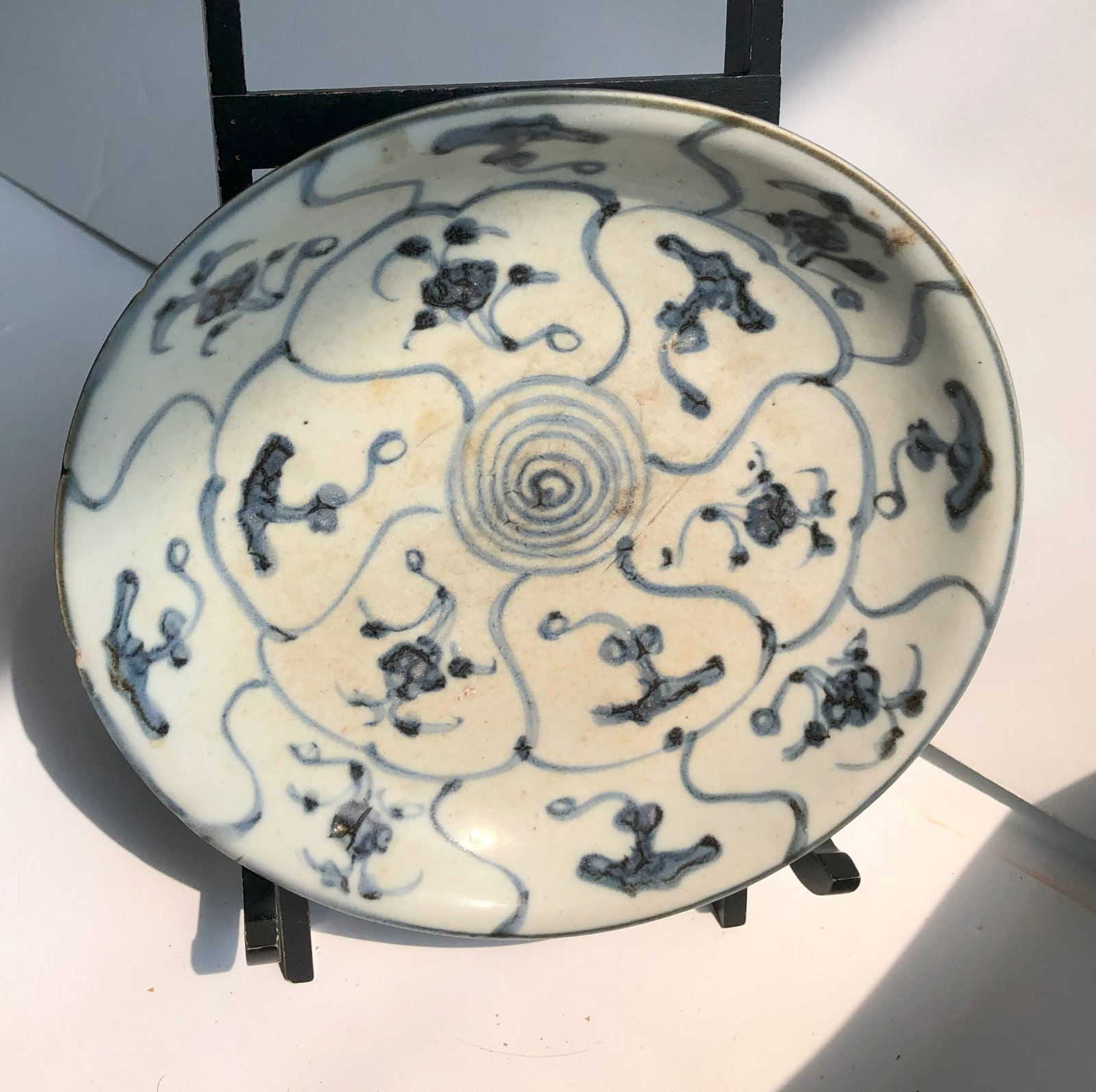 Antique Blue and White Plate: Antique Blue and White Plate, Diameter:6"