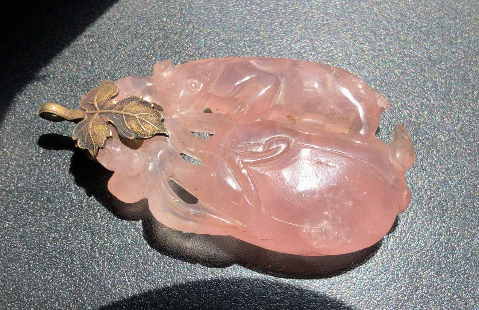 Antique Pink Quarts Pendant: Antique Pink Quarts Pendant, Size: 2"