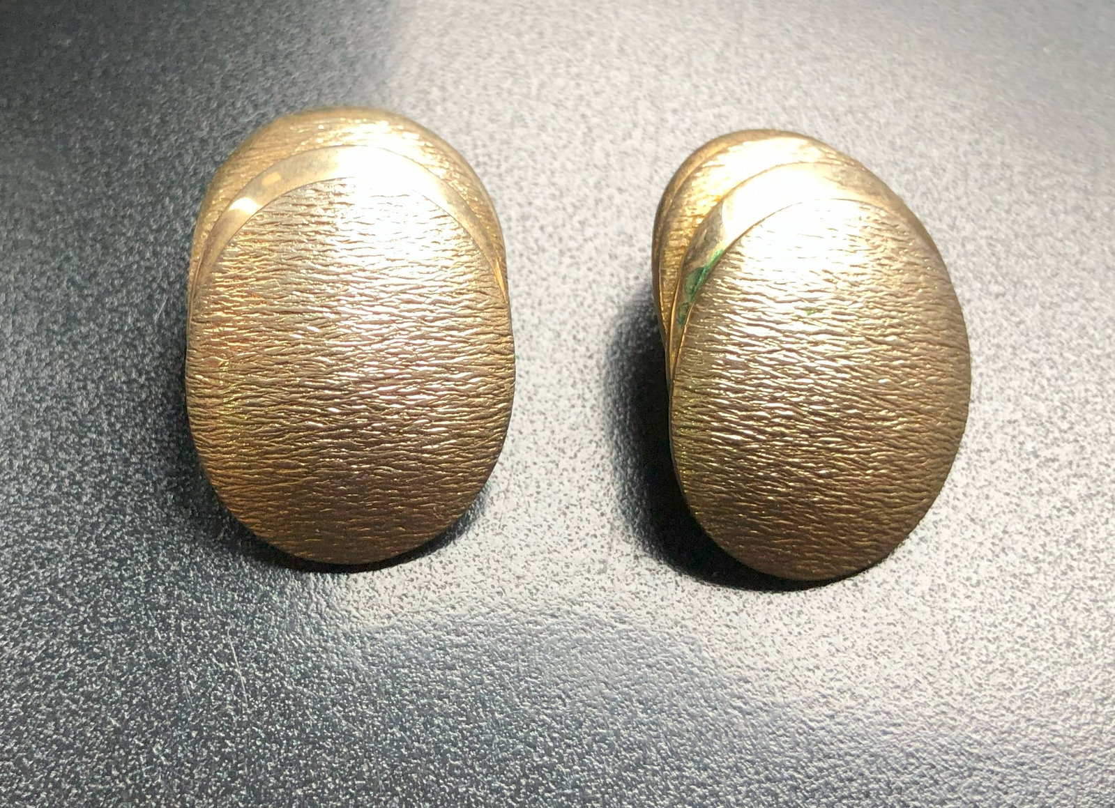 Pair of Earrings: Pair of Earrings