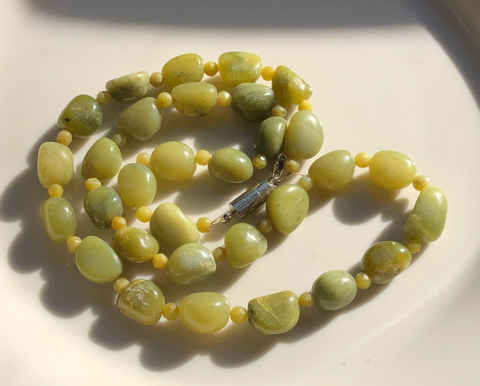 Vintage Necklace: Vintage Necklace