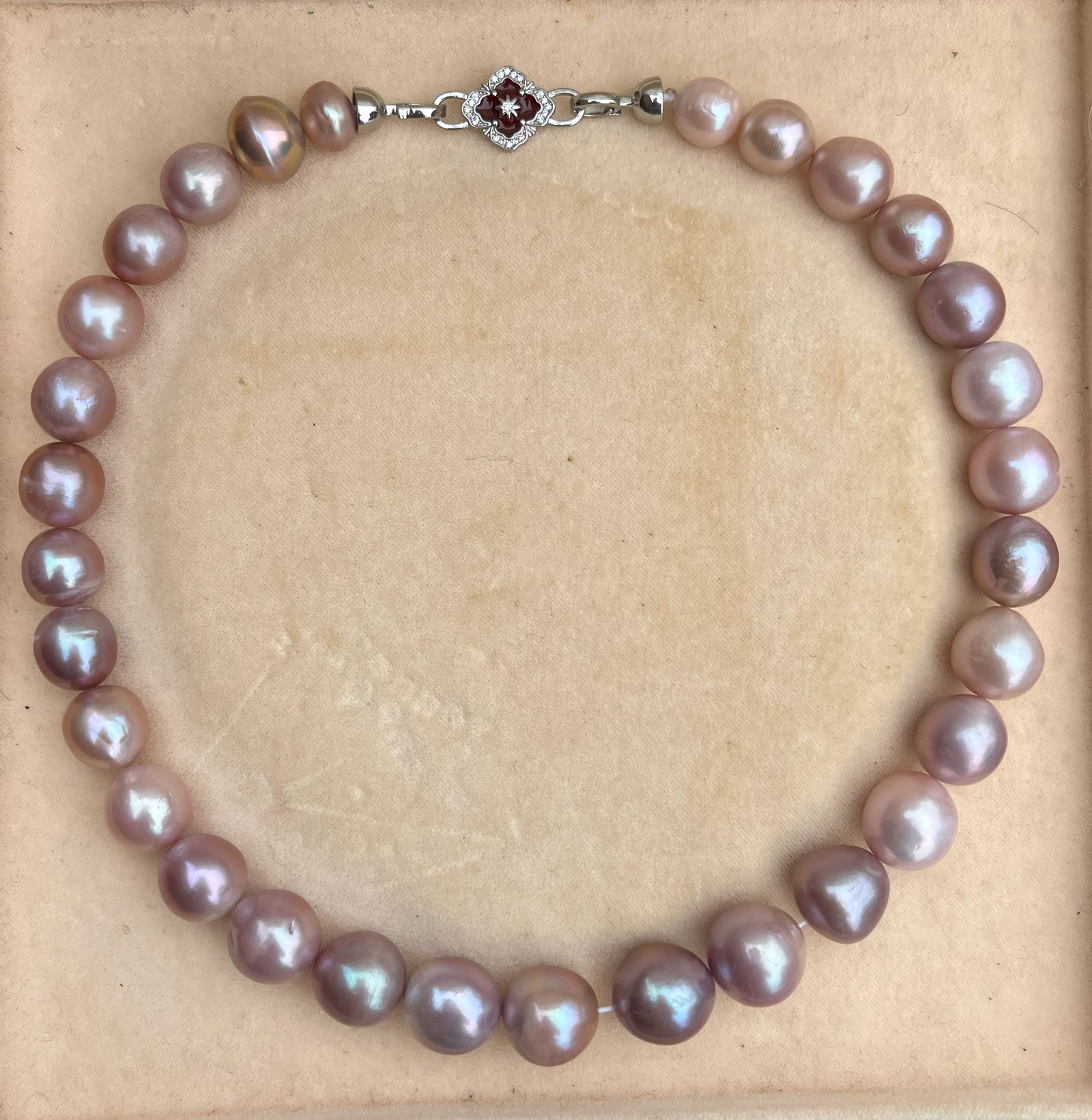 Natural Huge Pearl Necklace (1 of 1)