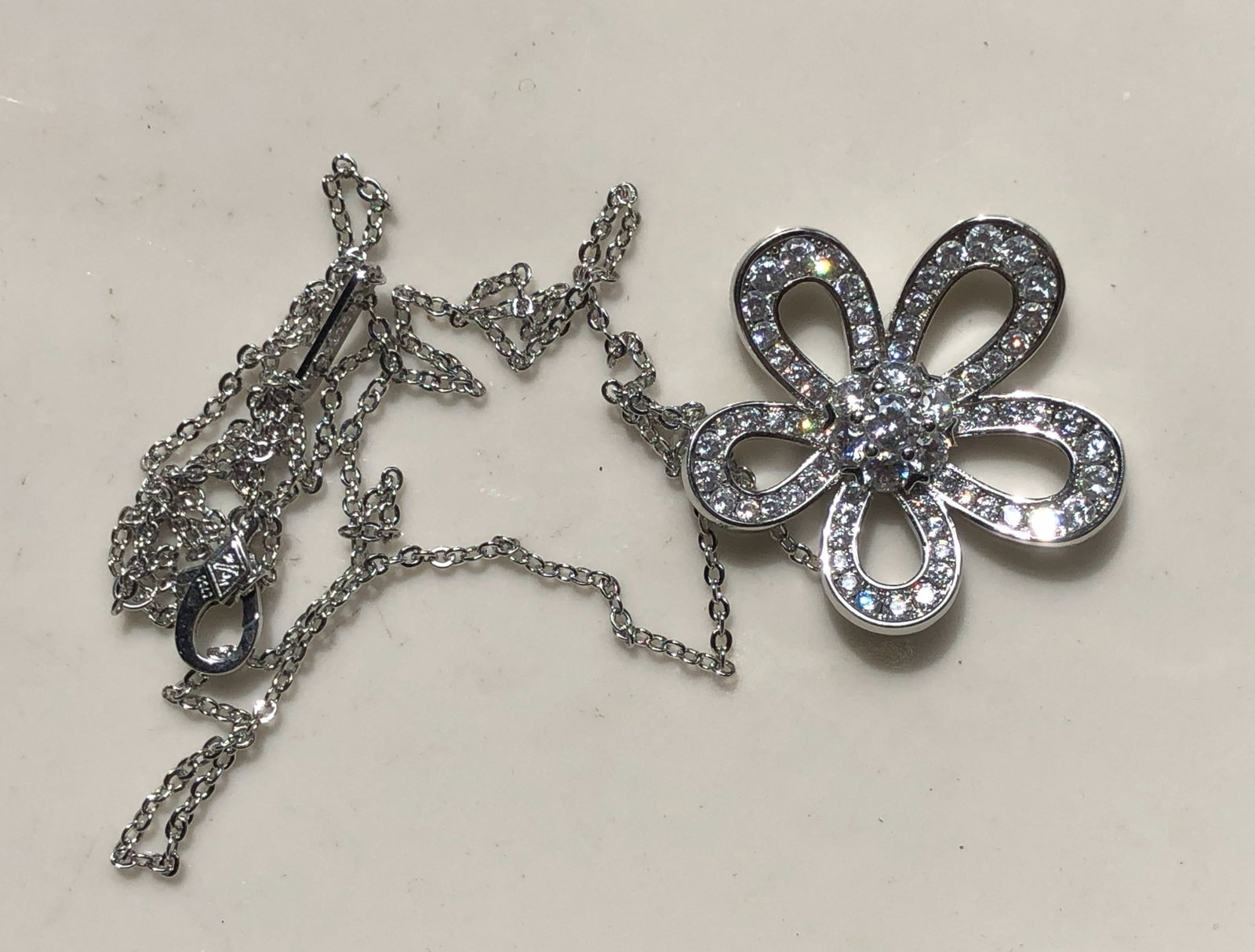 Vintage Gold Plated Necklace: Vintage Gold Plated Necklace