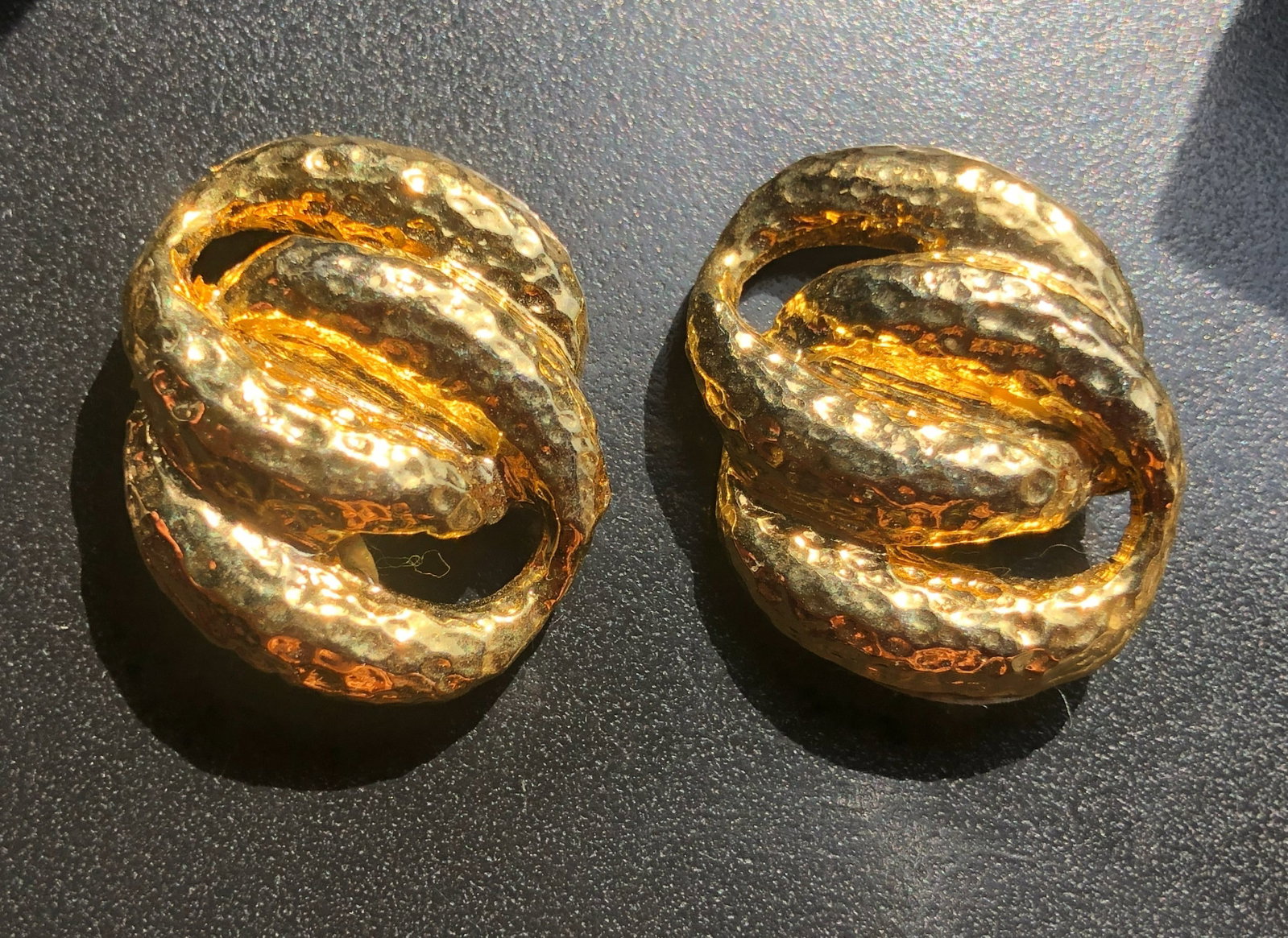 Pair of gold filled shoe clips: Pair of gold filled shoe clips, weight 26.4g