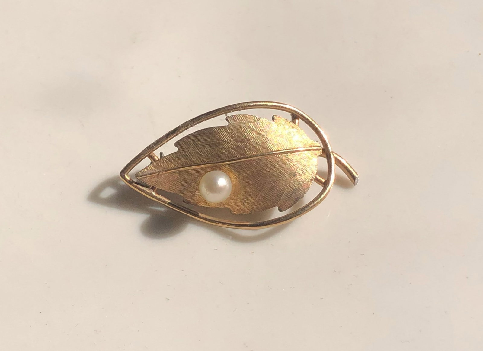 vintage Brooch Ppin (1 of 4)