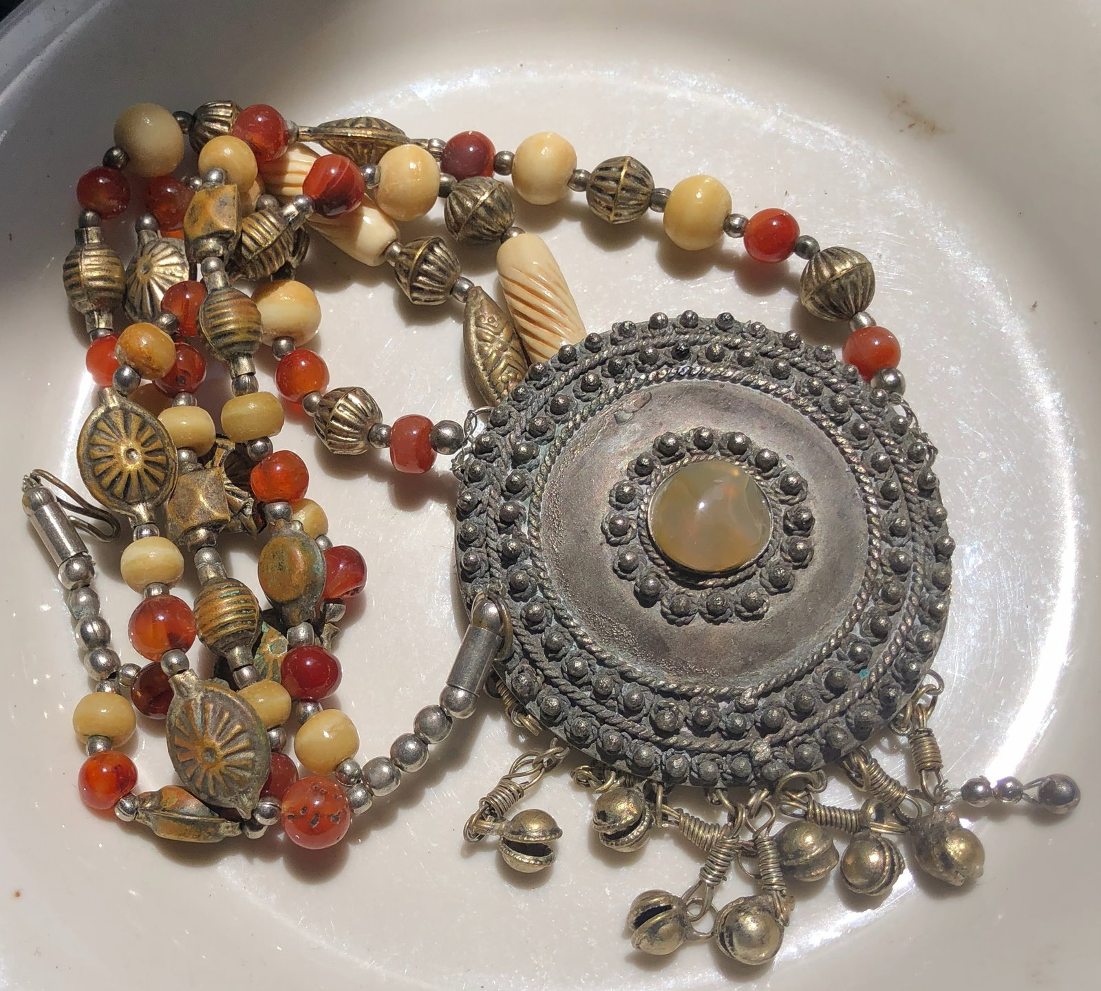 Vintage Necklace: Vintage Necklace
