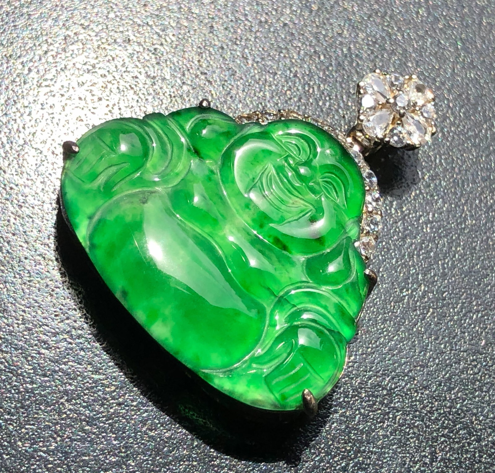 Natural Green Jadeite: Natural Green Jadeite, Size: 1.25"