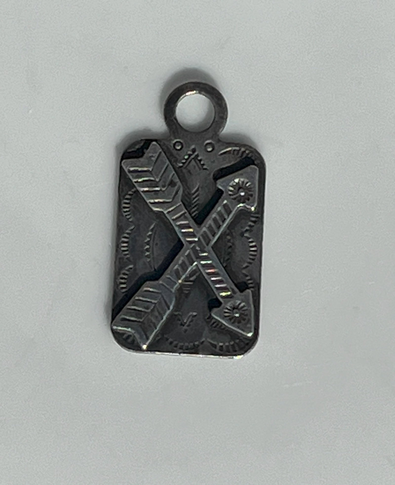 Vintage Silver Pendant: Vintage Silver Pendant, weight 11.1g